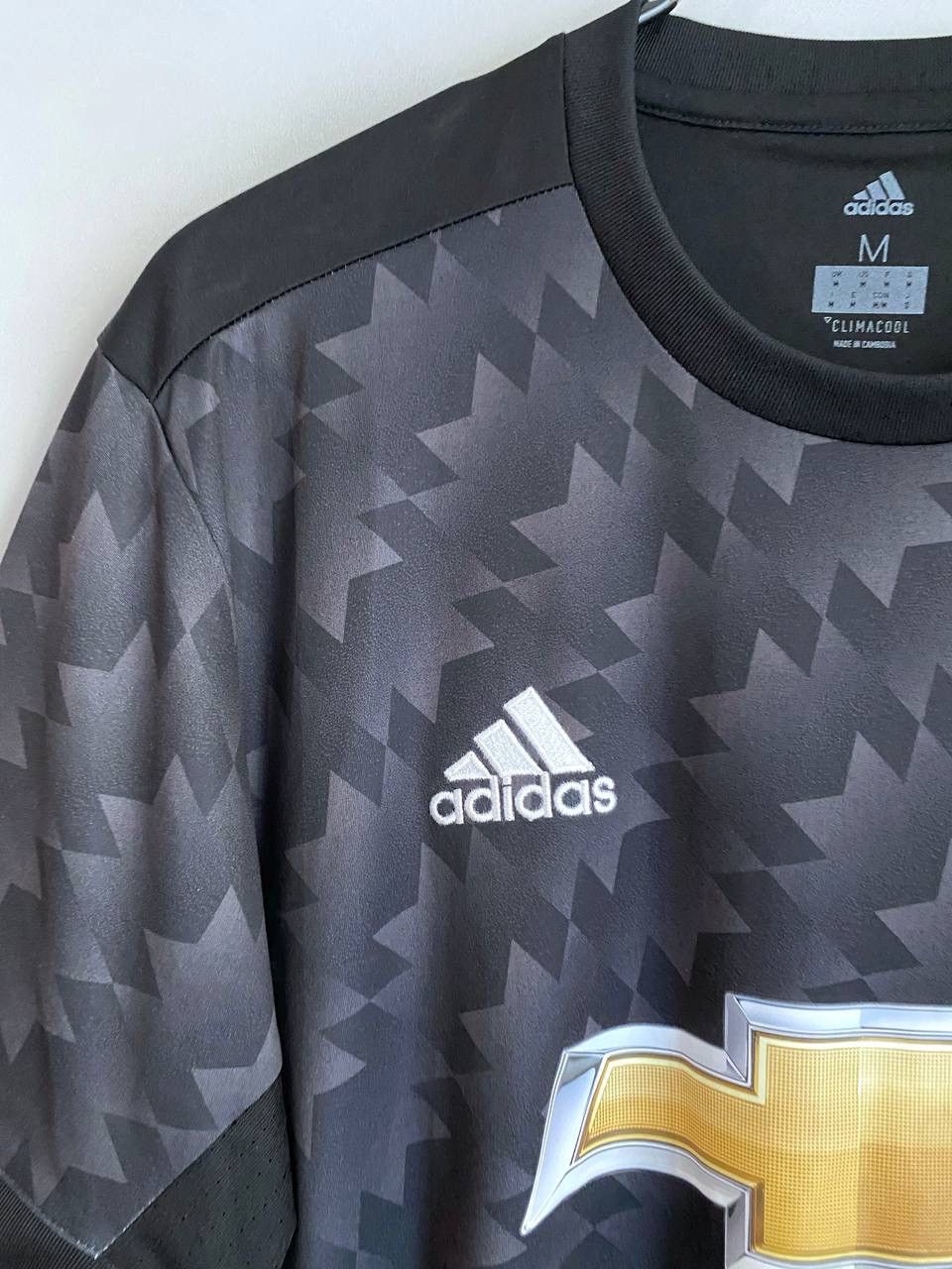 Adidas Manchester United 2017/18 Away Soccer Jersey Size M BS1217 Size US M / EU 48-50 / 2 - 5 Thumbnail