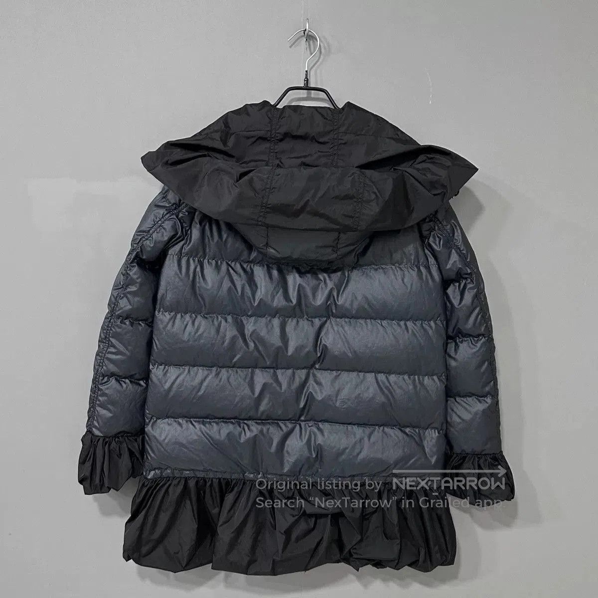 Moncler Moncler Ruffled Hem Down Jacket. Size S / US 4 / IT 40 - 3 Thumbnail