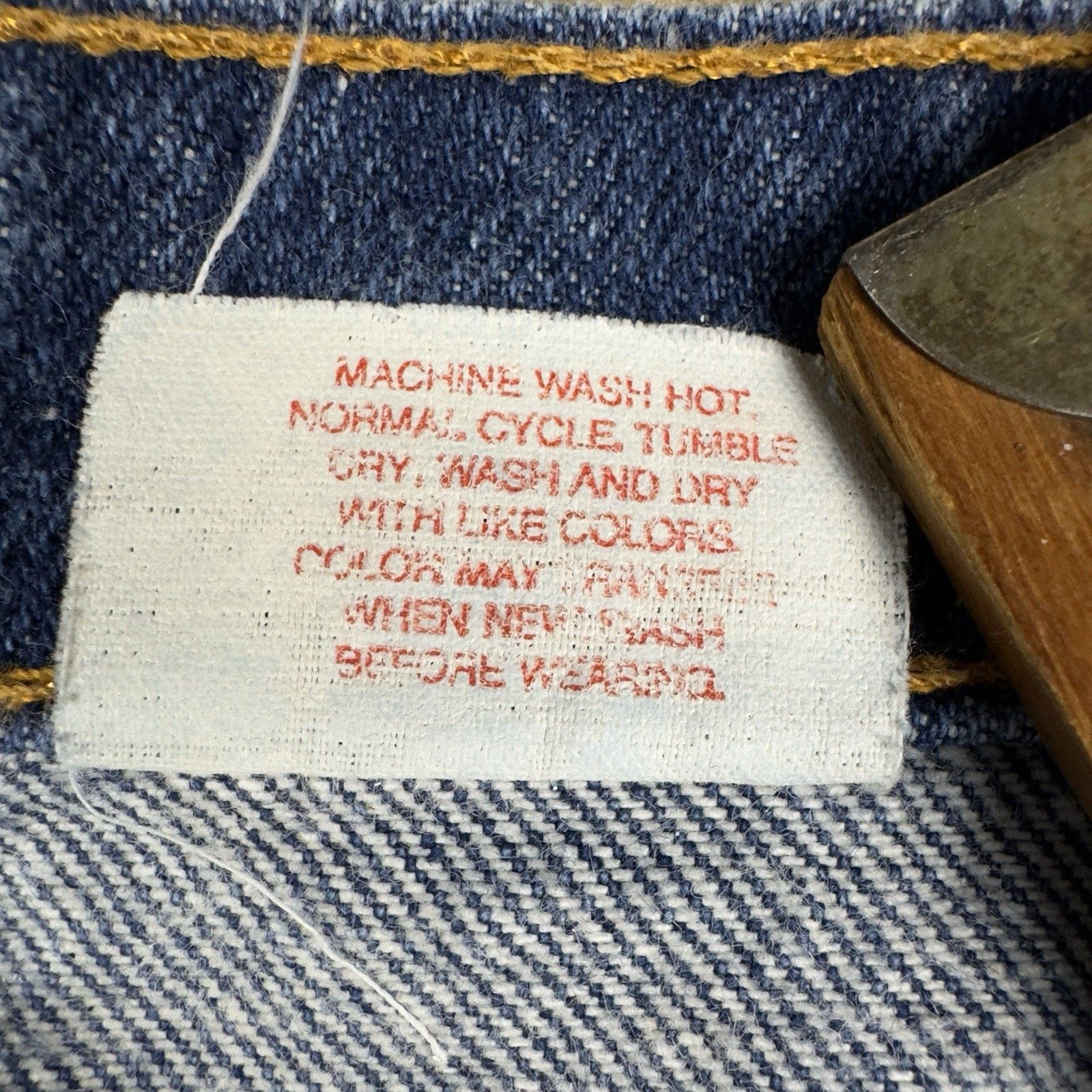 Levi's VTG Levi’s 505 Jeans Men’s 38x27.25 Straight Leg Med Wash Size US 38 / EU 54 - 8 Thumbnail