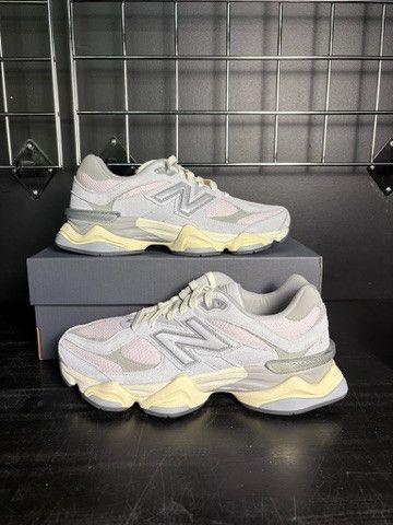 New Balance New Balance 9060 "Granite" Size US 9 / EU 42 - 1 Thumbnail