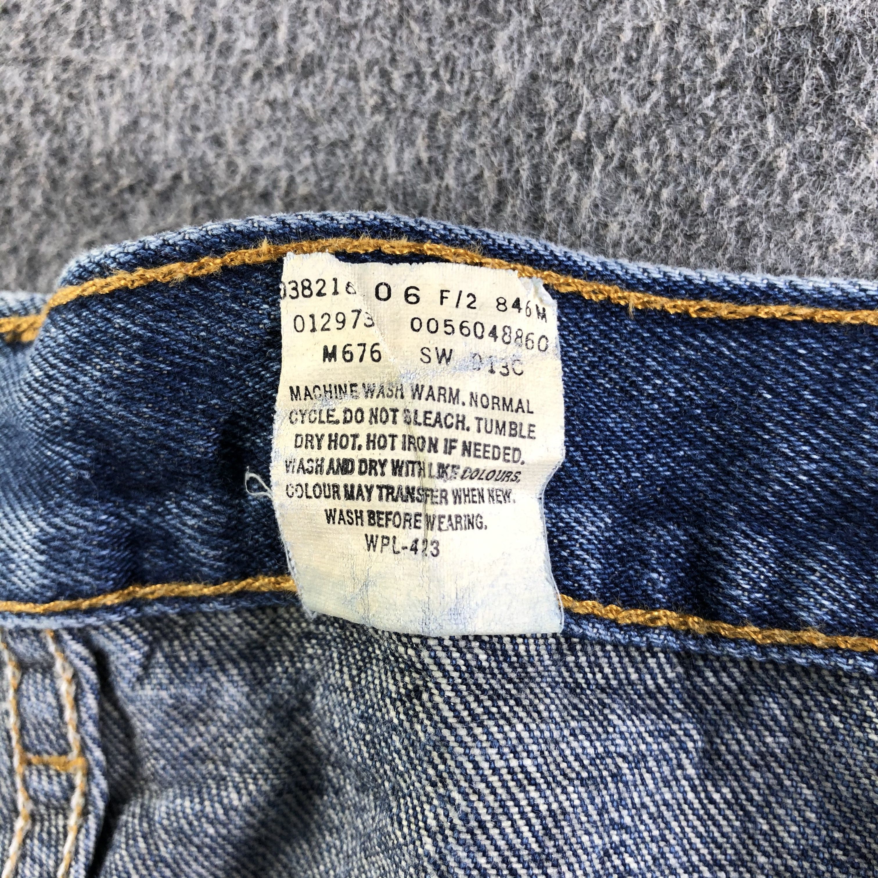 Levi's × Vintage 90s Vintage Blue Wash Levis 560 Jeans-J4482 Size US 36 / EU 52 - 10 Thumbnail