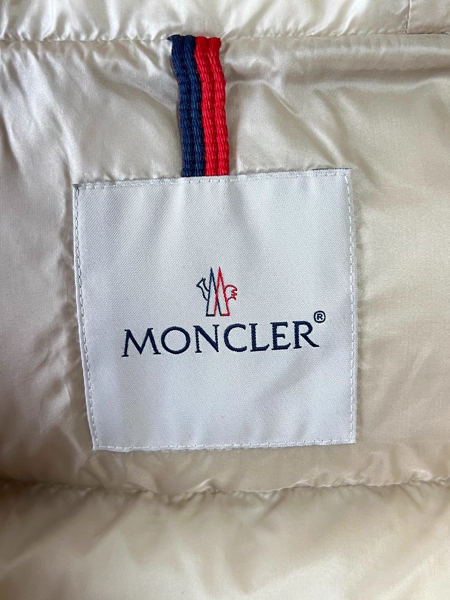 Moncler Moncler Women's Fox Fur Hooded Pearly Down Coat 0 Size XS / US 0-2 / IT 36-38 - 6 Thumbnail