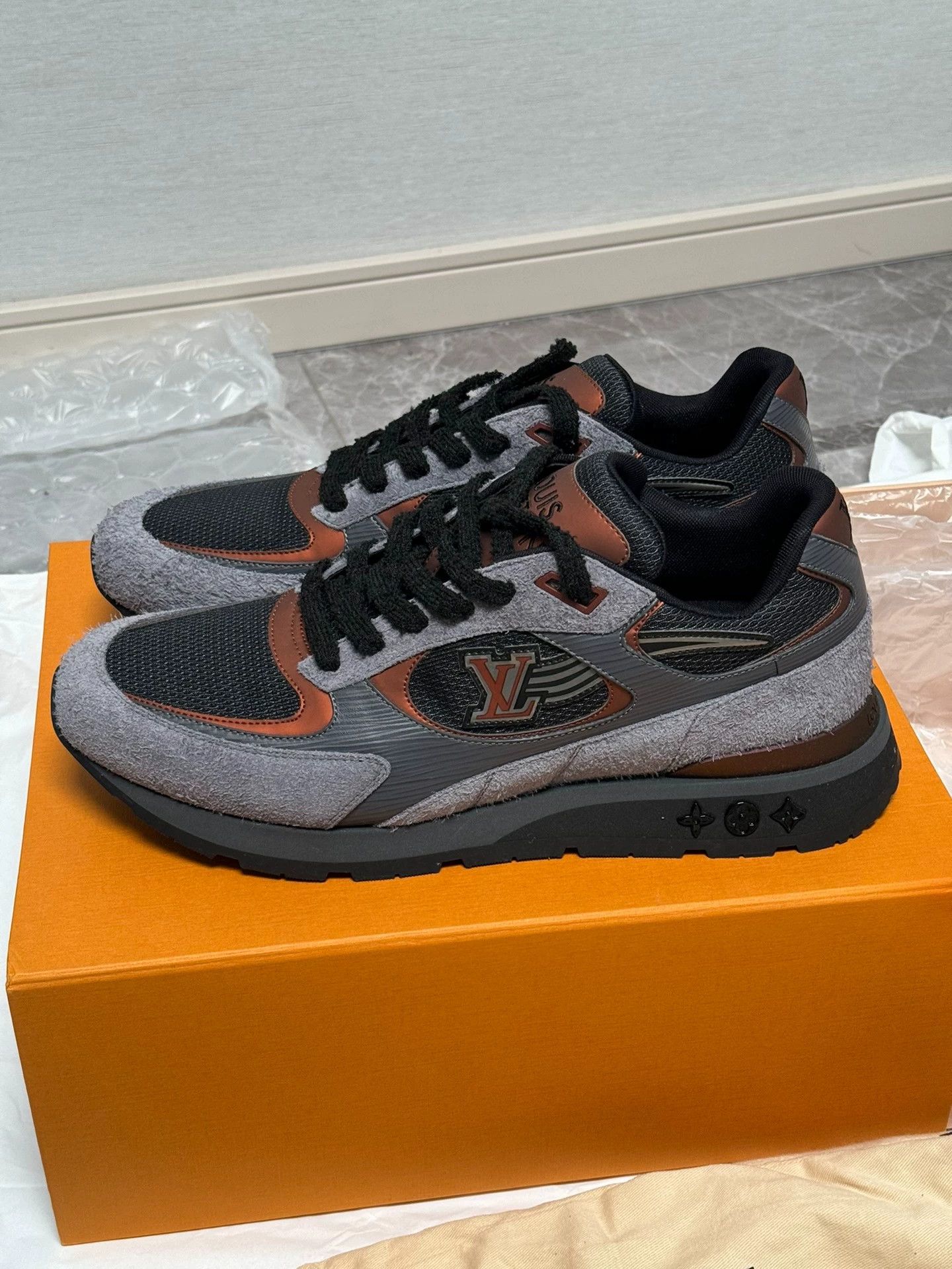 Louis Vuitton LV Men's Black/Gray Sneakers Size 44 Size US 11 / EU 44 - 1 Thumbnail