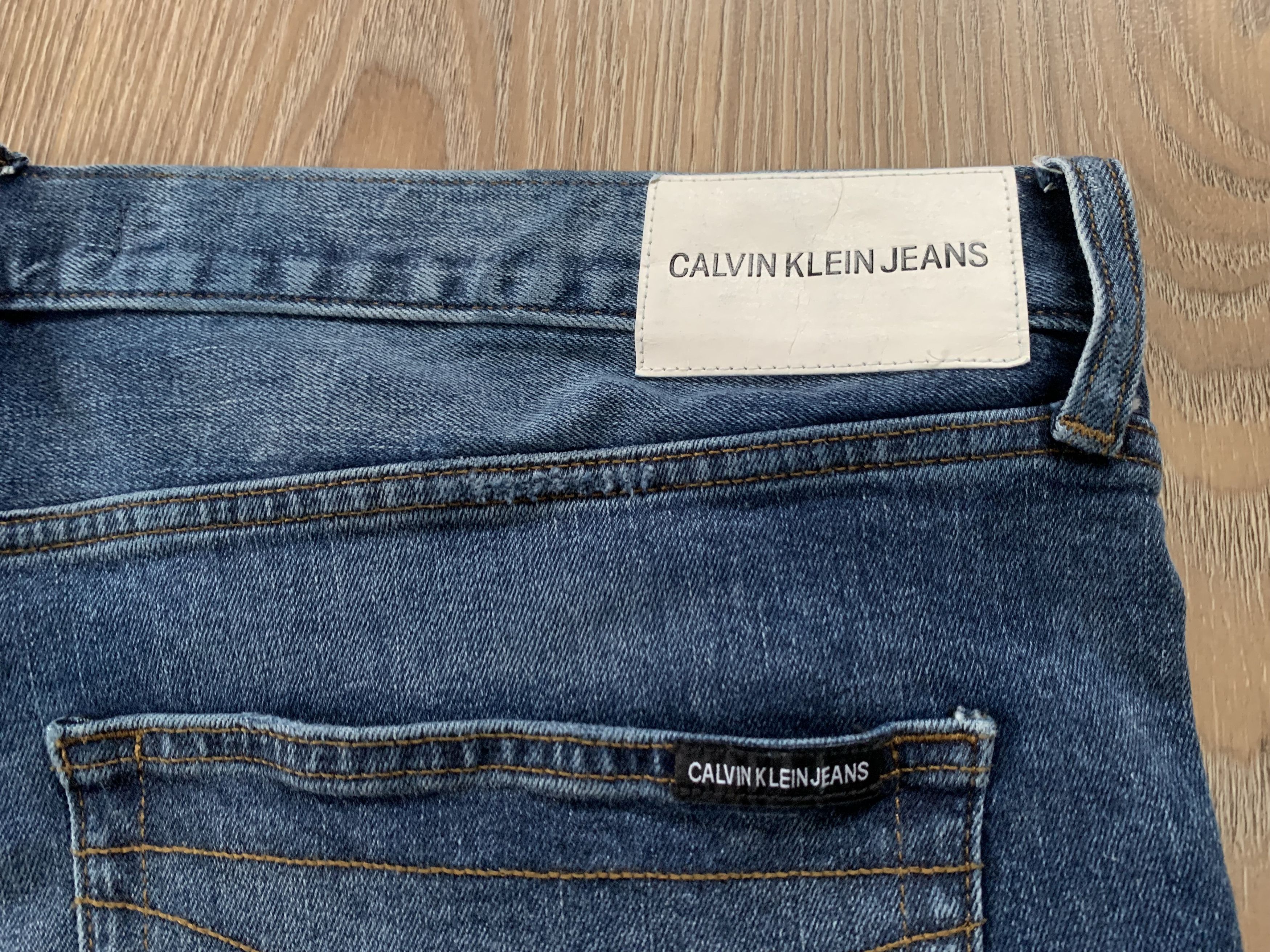 Calvin Klein Men's Vintage Calvin Klein Denim Shorts Size US 38 / EU 54 - 6 Thumbnail