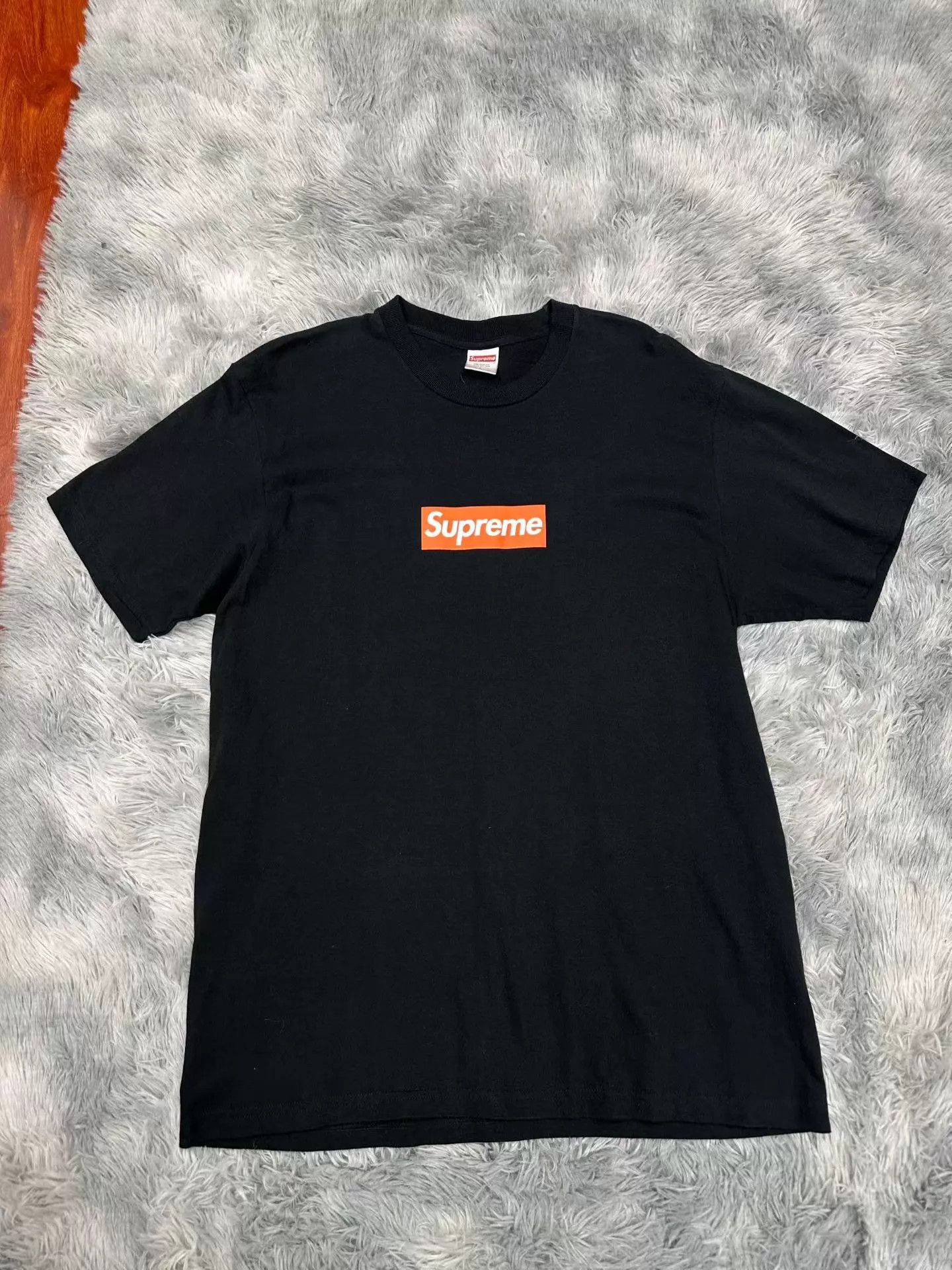 Supreme Supreme SF Opening Bogo L New Size US L / EU 52-54 / 3 - 1 Thumbnail