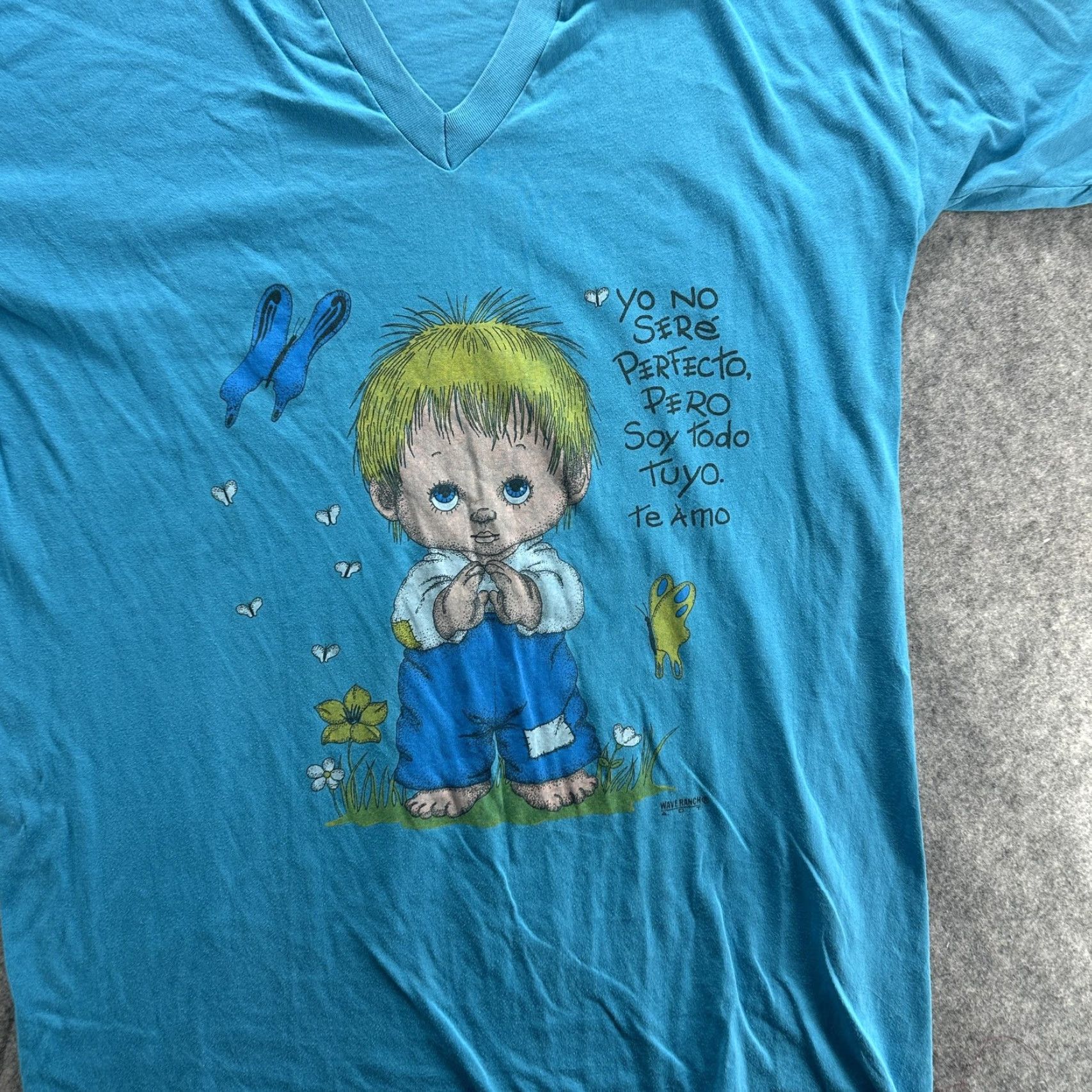 Vintage VINTAGE America T-Shirt Mens 2XL Blue V-Neck Graphic Print Te Amo Kid Cartoon 90s USA Polyester Cotton Mens Size US XXL / EU 58 / 5 - 4 Thumbnail