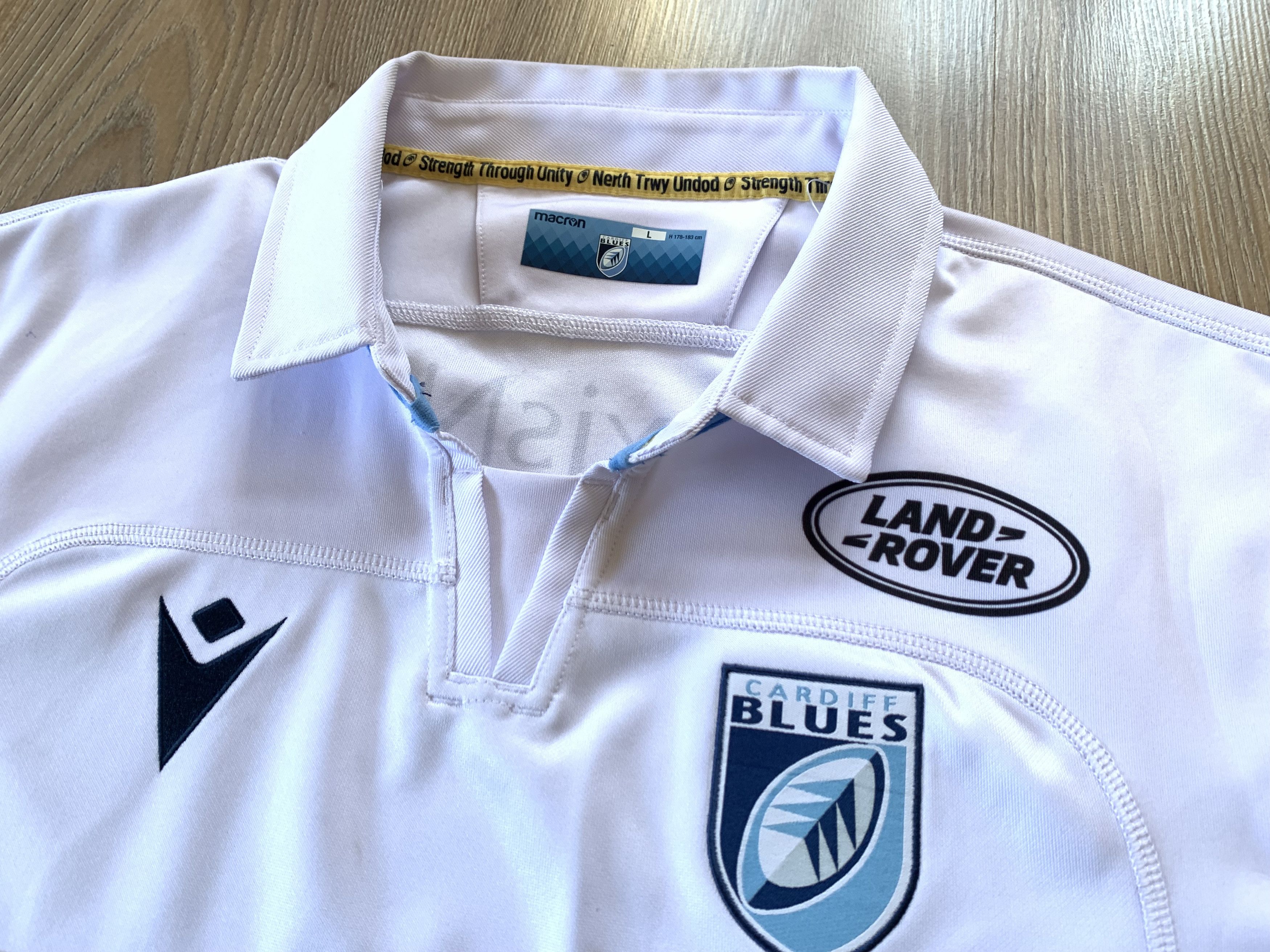 Macron Cardiff Blues Macron Rugby Kit Top Jersey Size US L / EU 52-54 / 3 - 5 Thumbnail