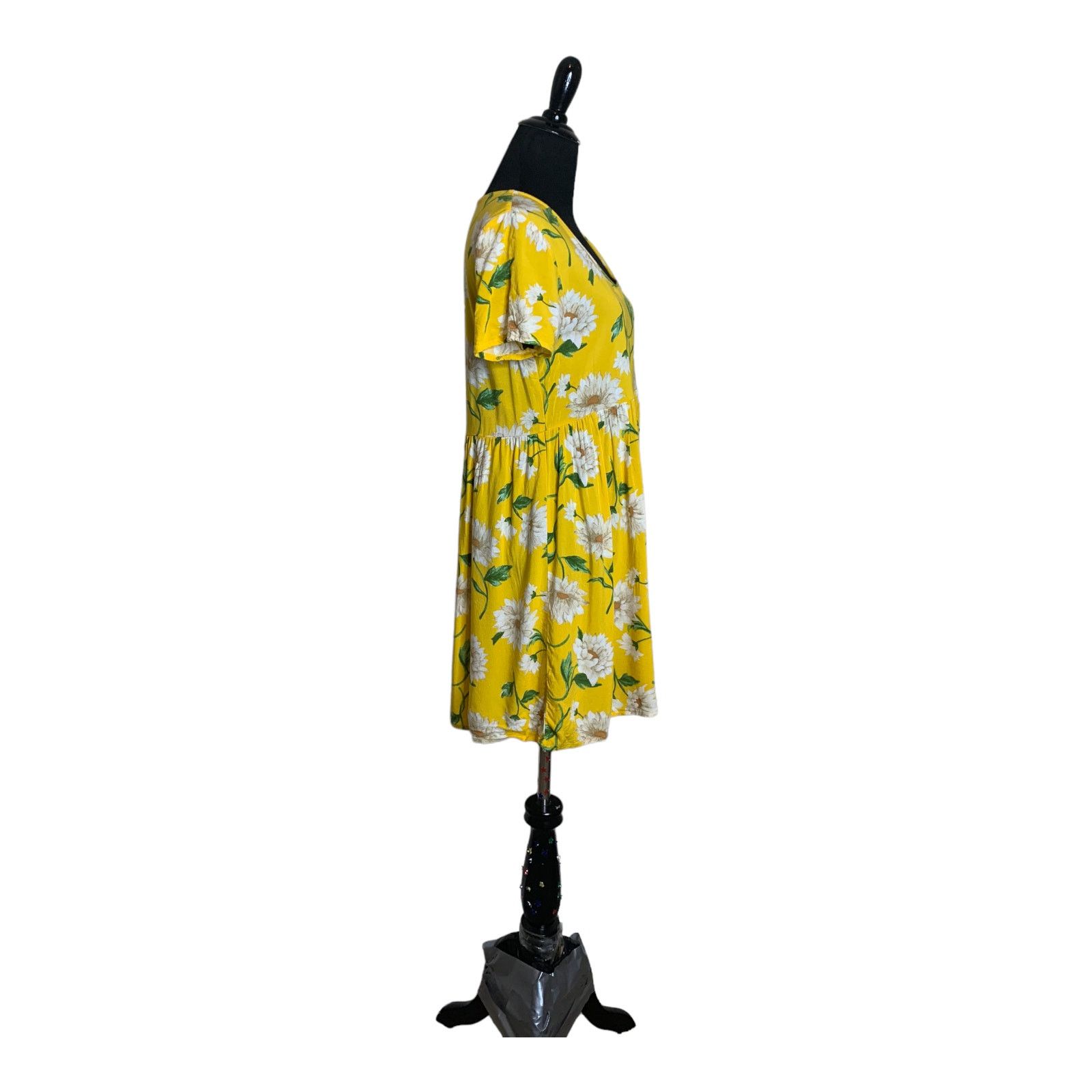 Forever 21 Forever 21 floral casual summer mini dress size Small Size S / US 4 / IT 40 - 8 Thumbnail
