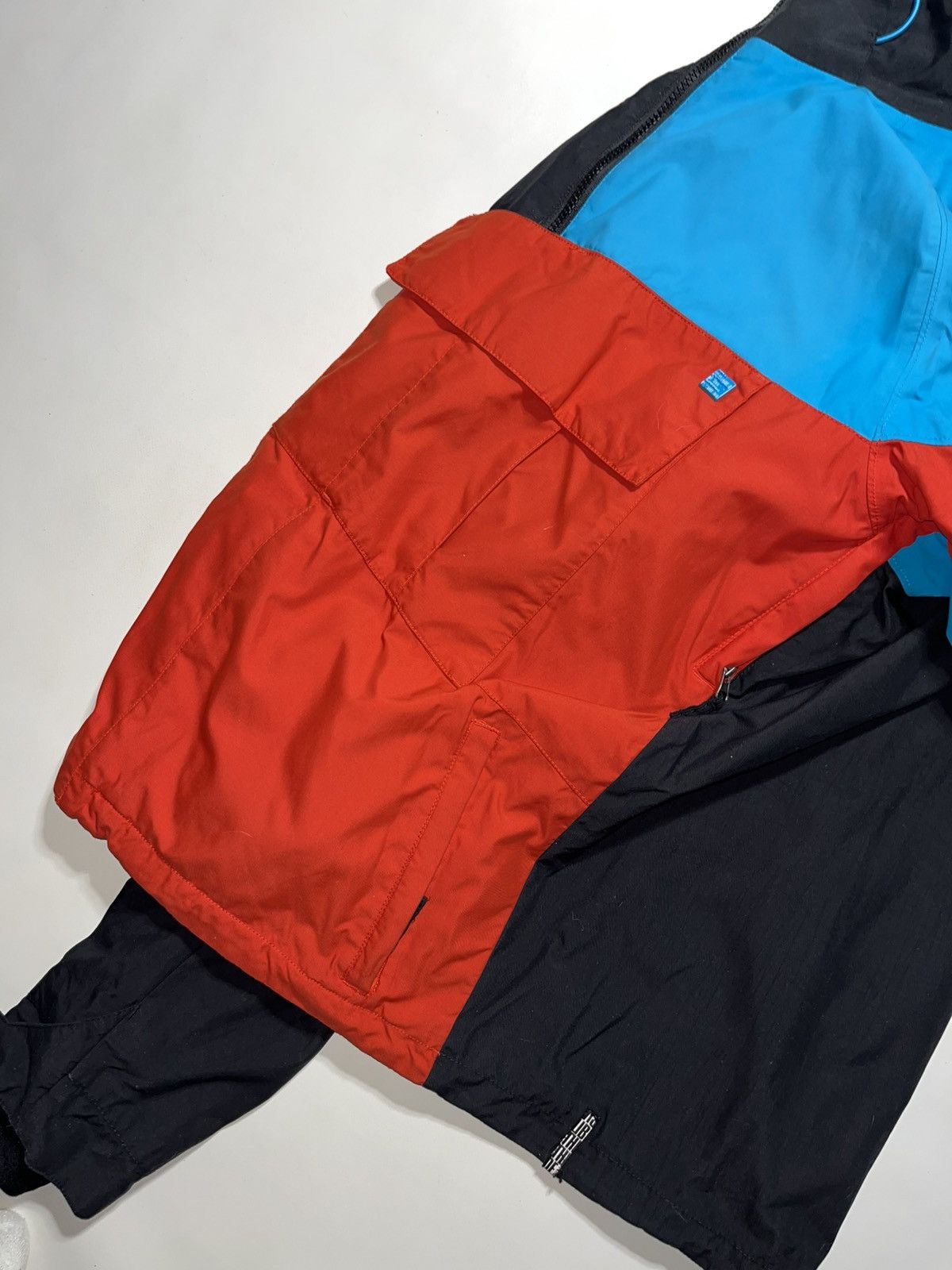 Burton Rare Nitro Snowboarding jacket very functional Size M Size US M / EU 48-50 / 2 - 6 Thumbnail