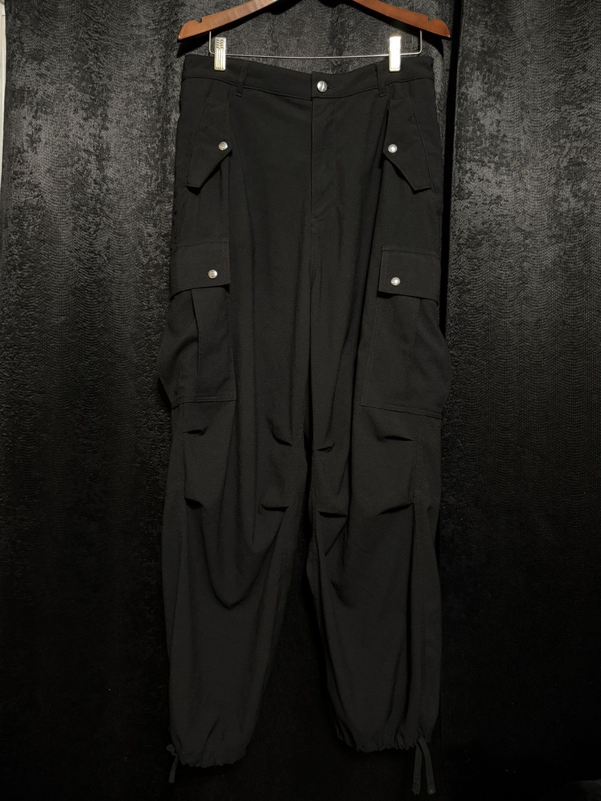 Rhude Seersucker Parachute Cargo Pants in Black Size US 33 - 1 Thumbnail