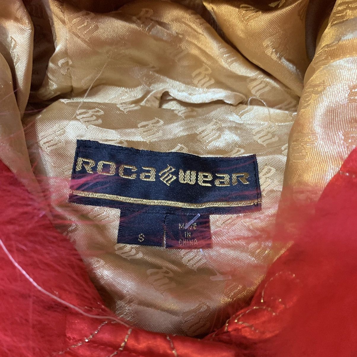 Rocawear Vtg Y2K Rocawear Jacket Embroidered Red Down Cropped Fur Size S / US 4 / IT 40 - 9 Thumbnail