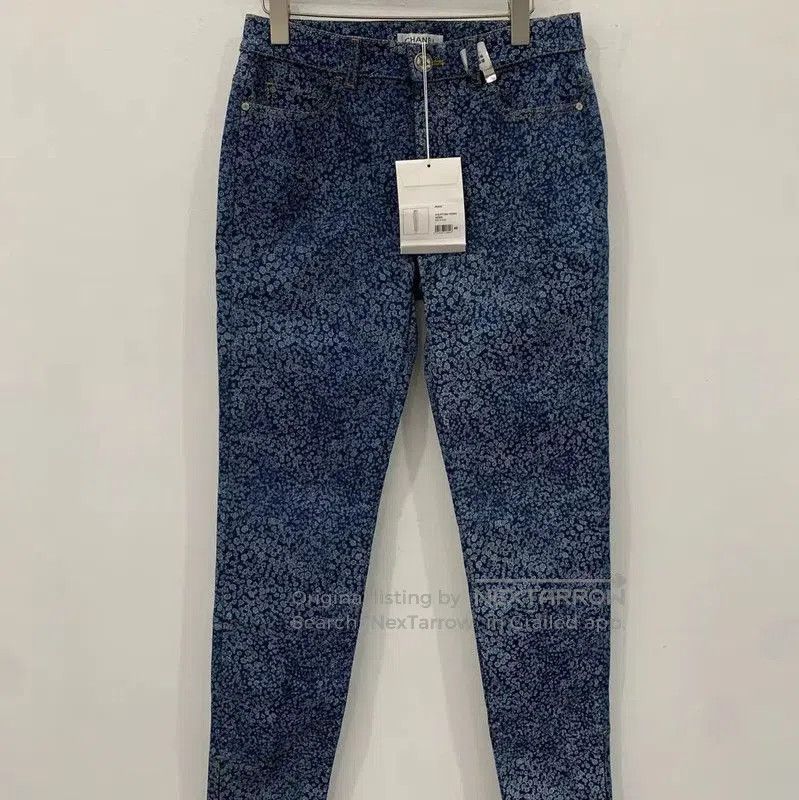 Chanel Chanel Blue Denim Women's Pants Size L . Size 30" / US 8 / IT 44 - 1 Thumbnail