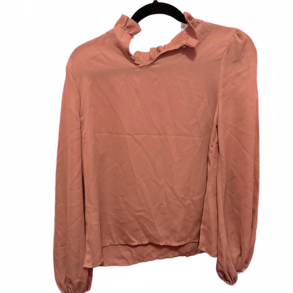 Designer Chic Puff Sleeve Blouse with Pearl Detailing Size S / US 4 / IT 40 - 2 Thumbnail