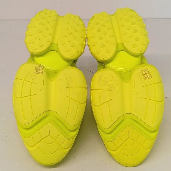 Balmain Balmain Unicorn Low-Top Neon Chunky Sneakers - EU44/US11 Size US 11 / EU 44 - 13 Thumbnail