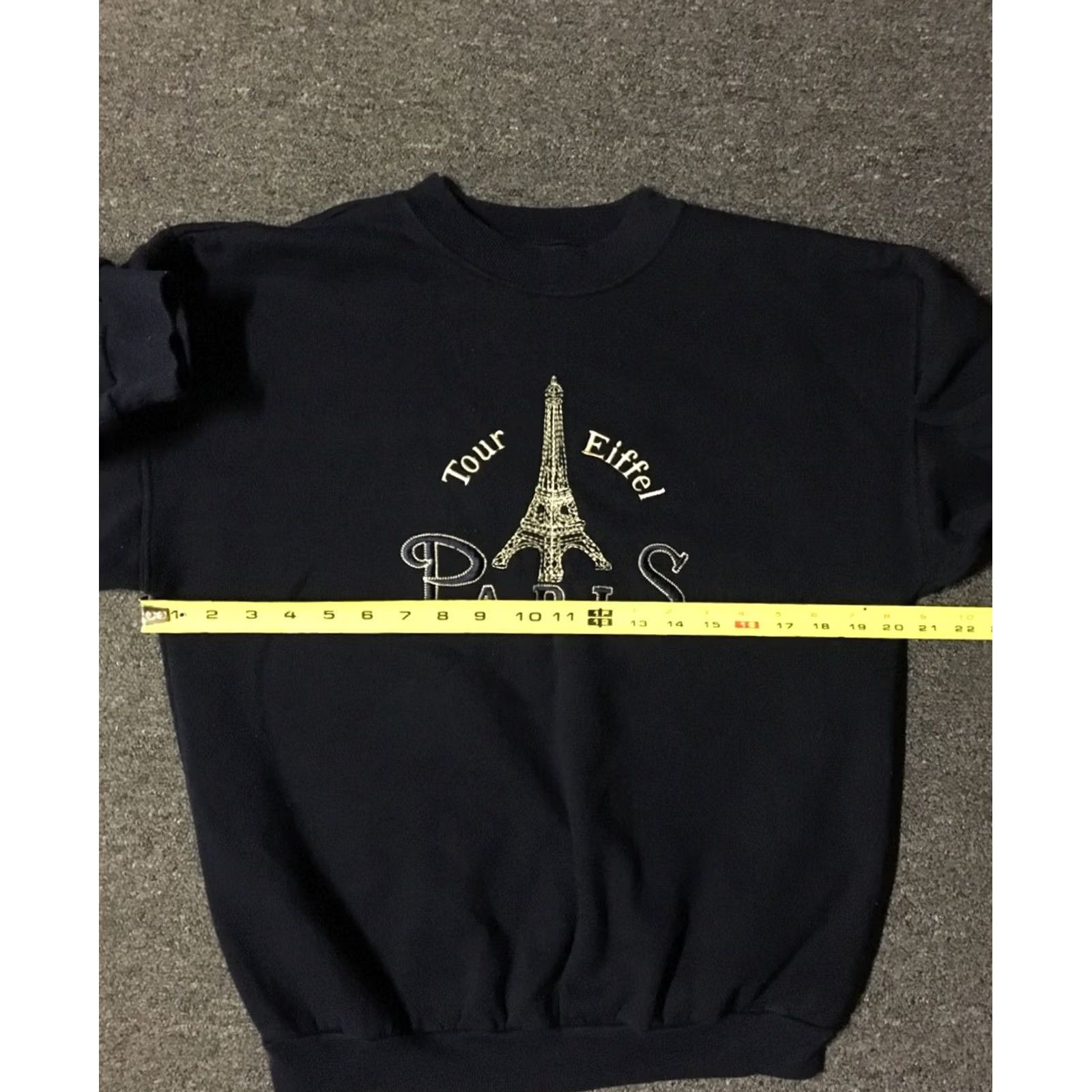 Vintage VINTAGE Paris France Eiffel Tour Embroidered Sweatshirt S Black 90s 80s Grunge Art USA City Men Crew Neck Pullover Size S Size US S / EU 44-46 / 1 - 4 Thumbnail