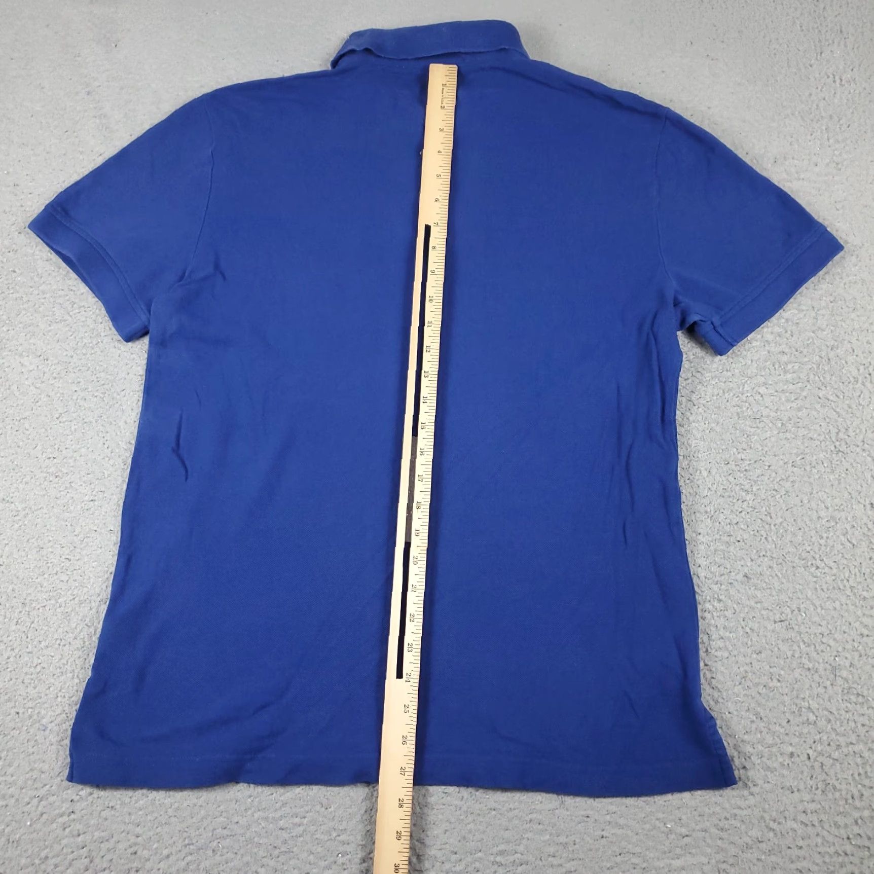 Tommy Hilfiger VINTAGE Tommy Hilfiger Polo Shirt Mens L Blue Casual Short Sleeve Shirt Adult Large Blue Classic Logo Polo Size US L / EU 52-54 / 3 - 5 Thumbnail