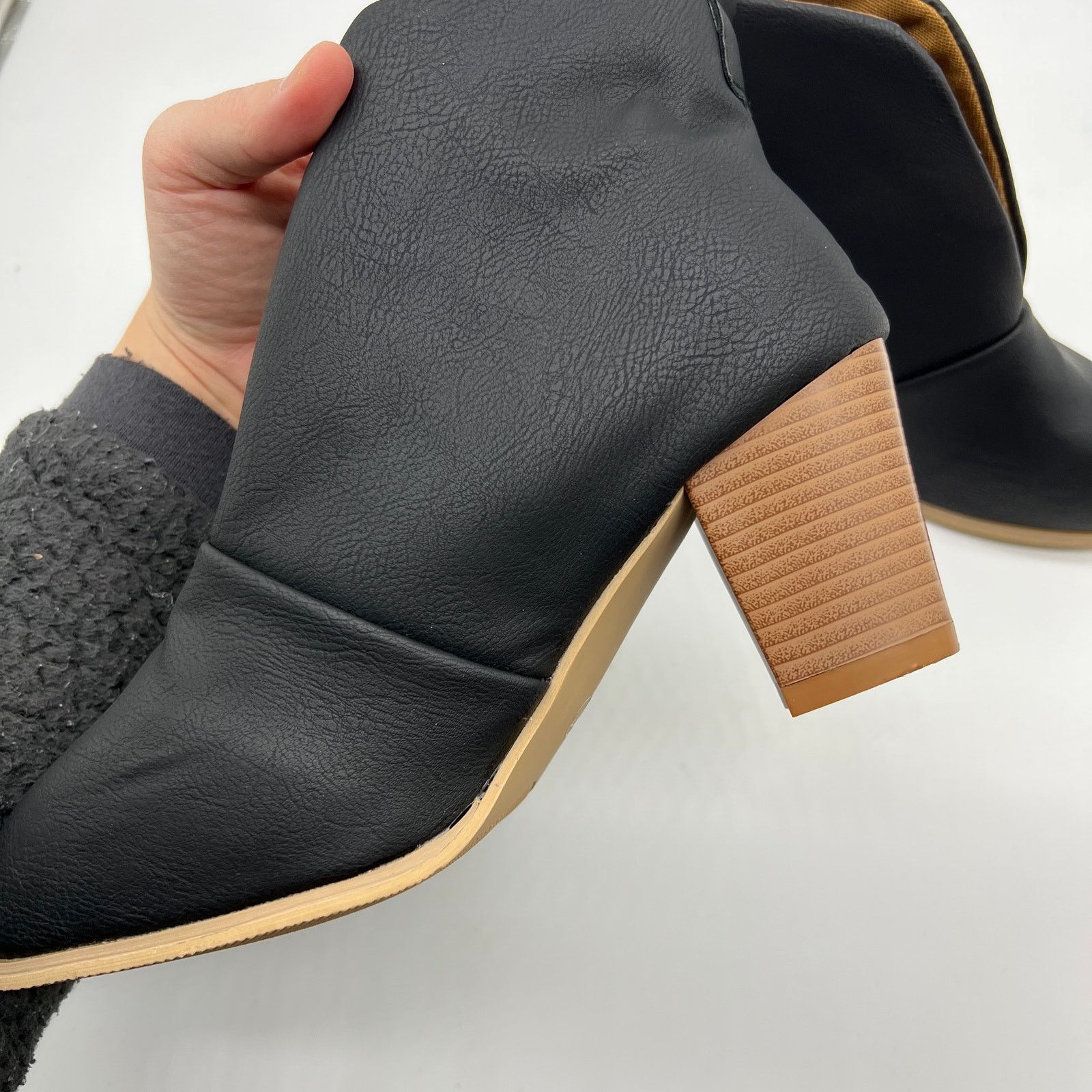 Other Women Heel Ankle BootsV Cut Fashion Slip on Bla Size US 6.5 / IT 36.5 - 11 Thumbnail