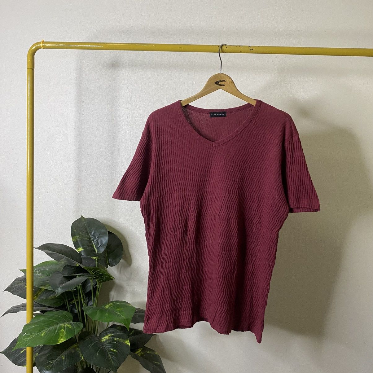 Tete Homme By Issey Miyake Burgundy Blank Tshirt Nice Design Size US L / EU 52-54 / 3 - 1 Thumbnail