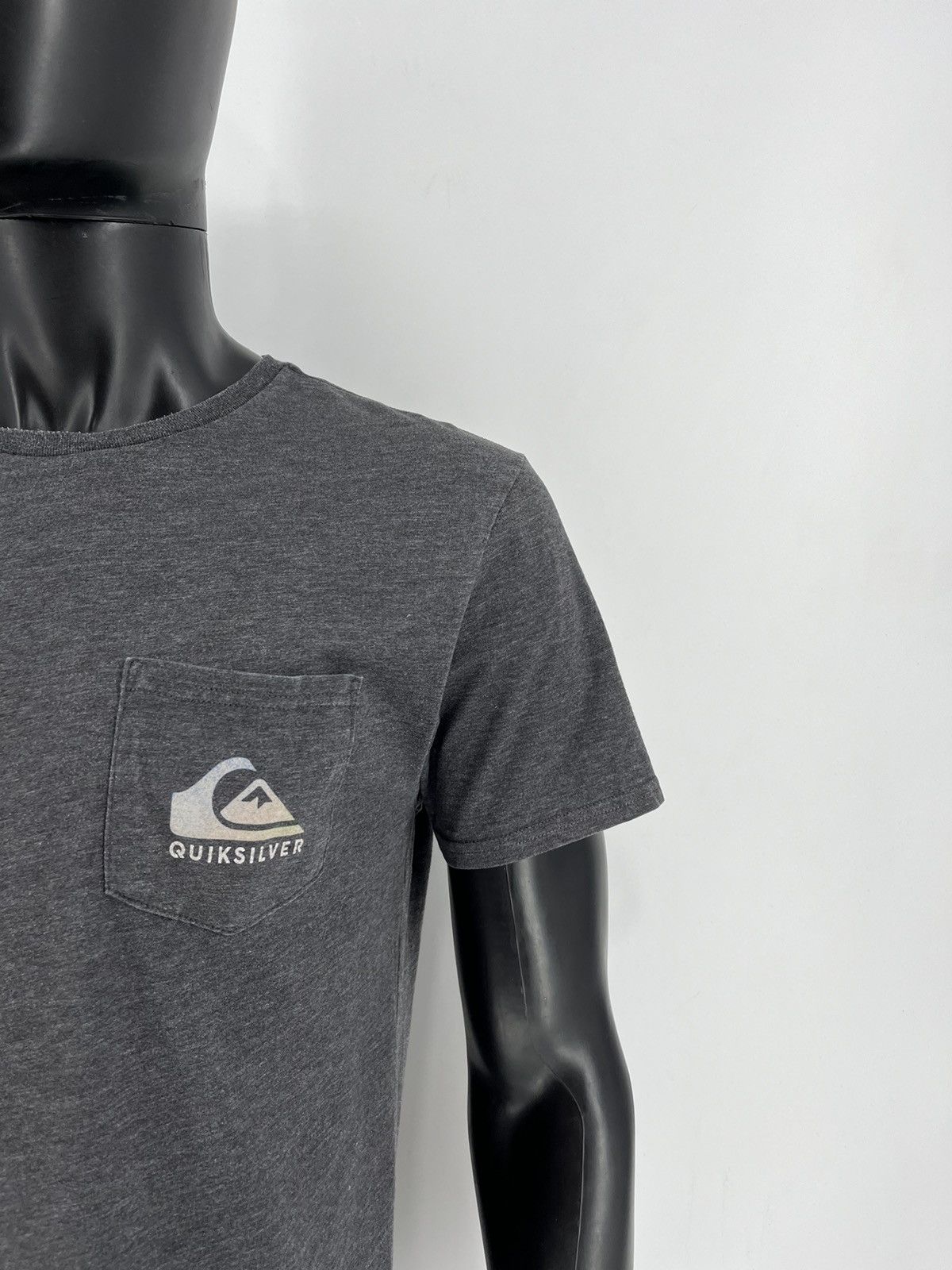 Quiksilver Vintage Quiksilver Surf Style T-shirt Mid Logo Y2K Size US M / EU 48-50 / 2 - 6 Thumbnail