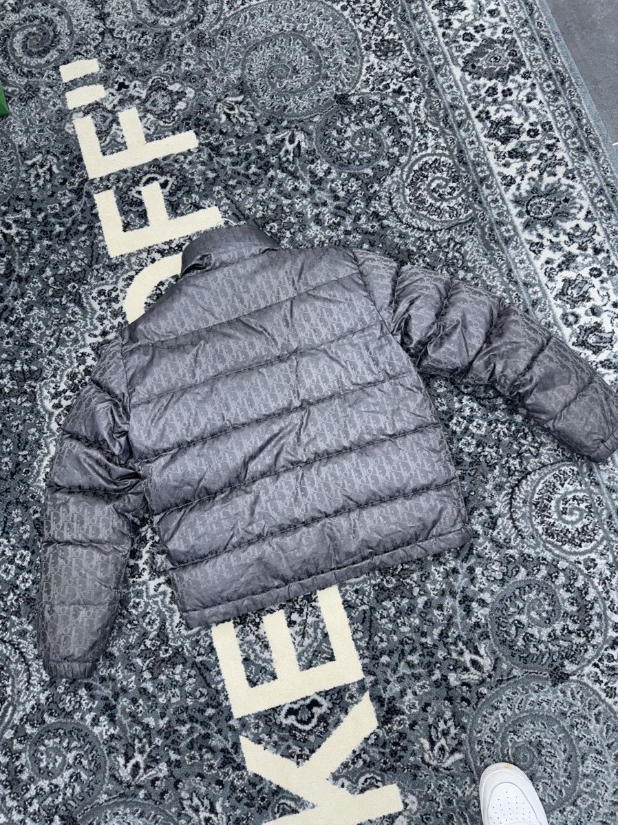 Dior oblique puffer dark grey
