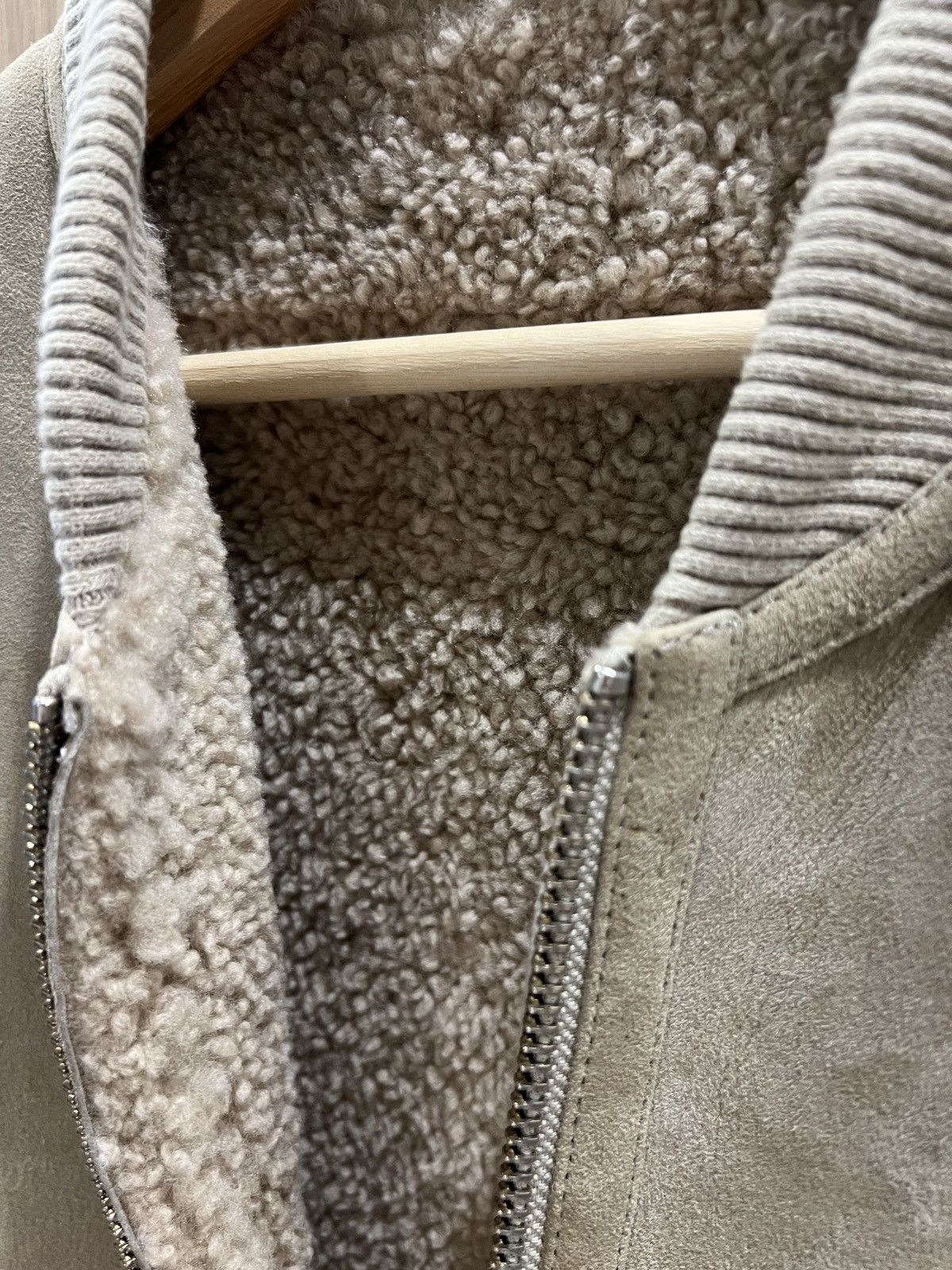 CLOSED Closed shearling lined suede bomber jacket with tags Size US L / EU 52-54 / 3 - 6 Thumbnail