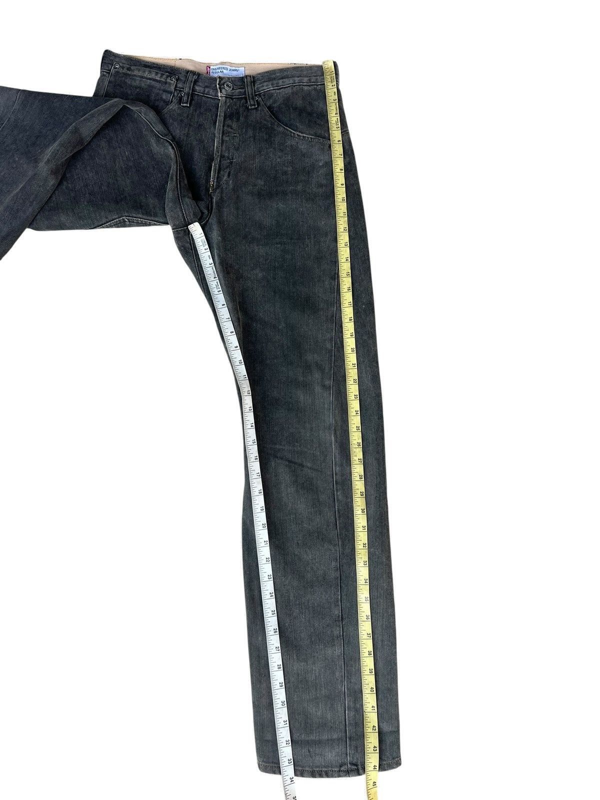 Levi's Vintage 2002 Levi’s Engineered Waxed Denim Regular Jeans Size US 32 / EU 48 - 6 Thumbnail
