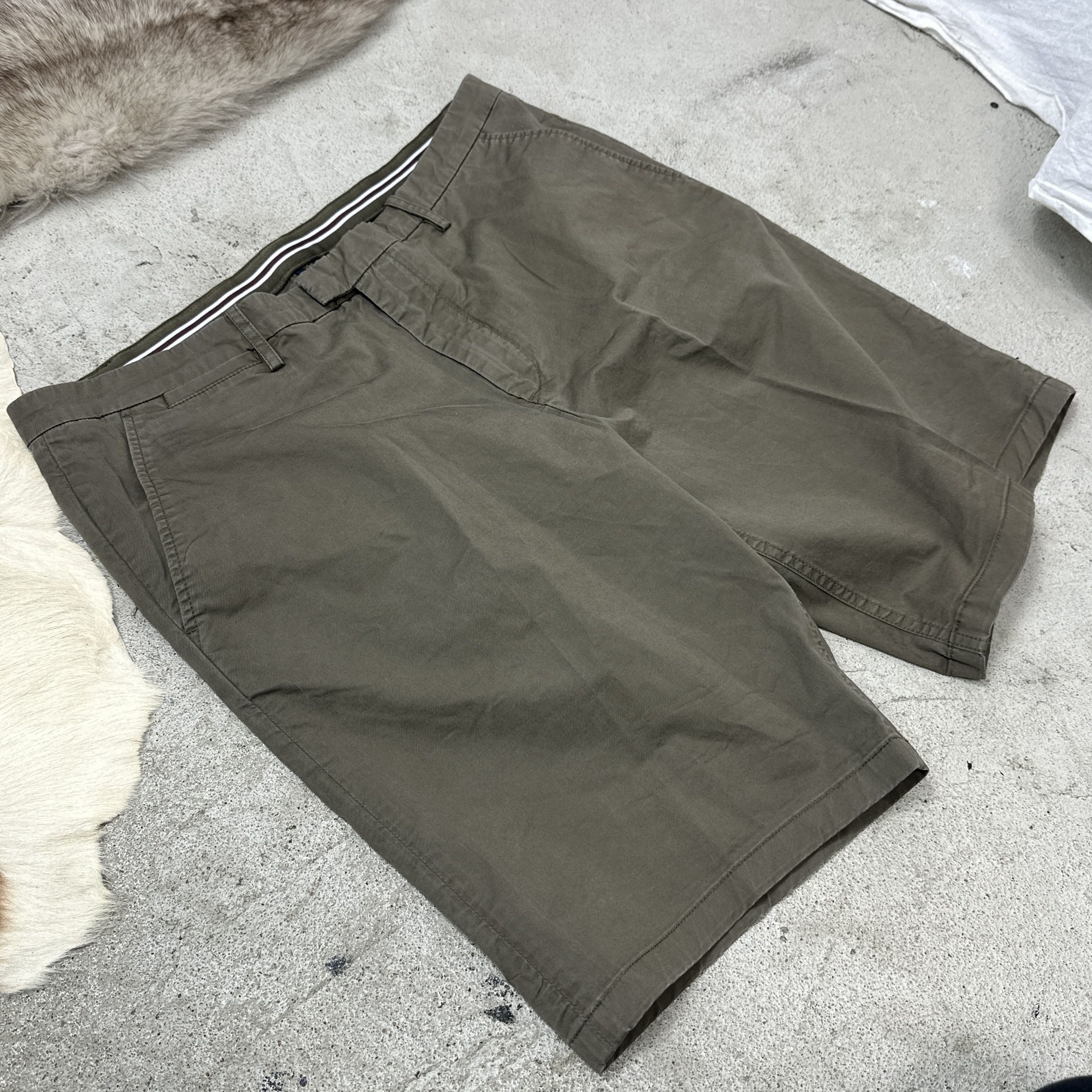 Fred Perry Vintage Preppy Streetwear Chino Fred Perry Shorts Y2K Size US 36 / EU 52 - 6 Thumbnail