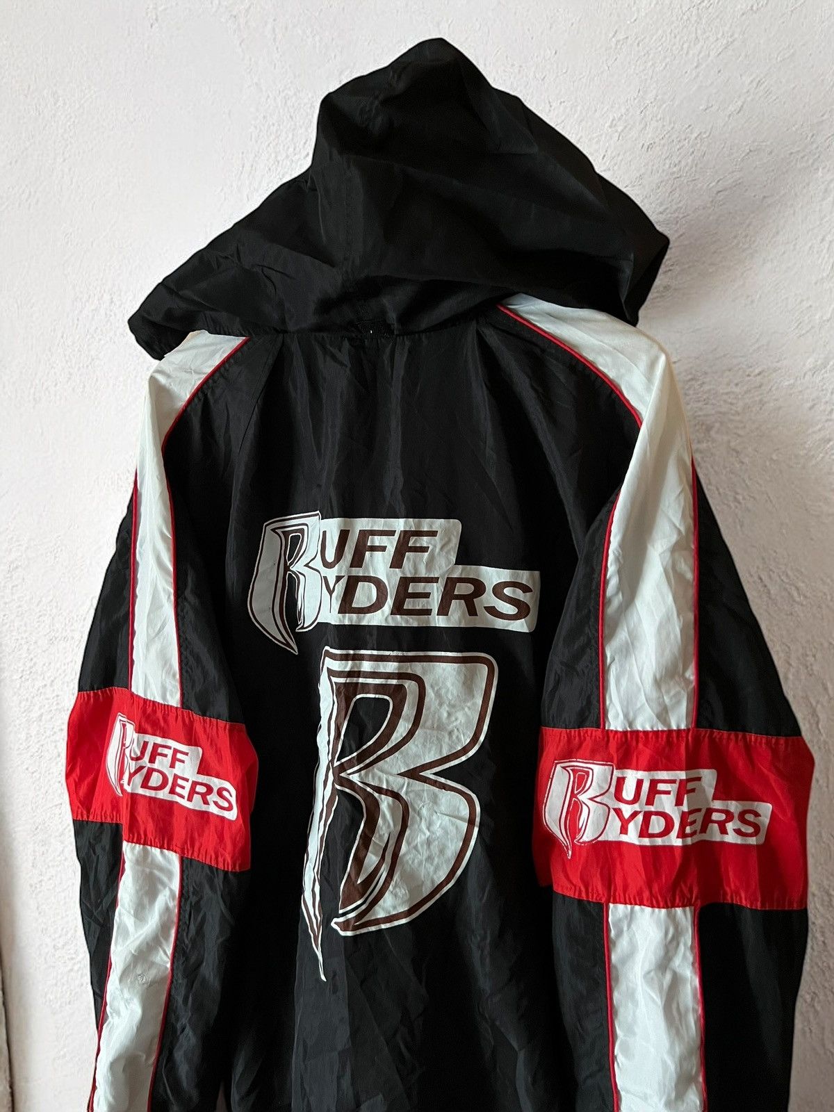 Band Tees × Ruff Ryders × Vintage RUFF RYDERS VINTAGE HOODED JACKET RAP BIG LOGOS WINDBREAKER Size US XL / EU 56 / 4 - 3 Thumbnail