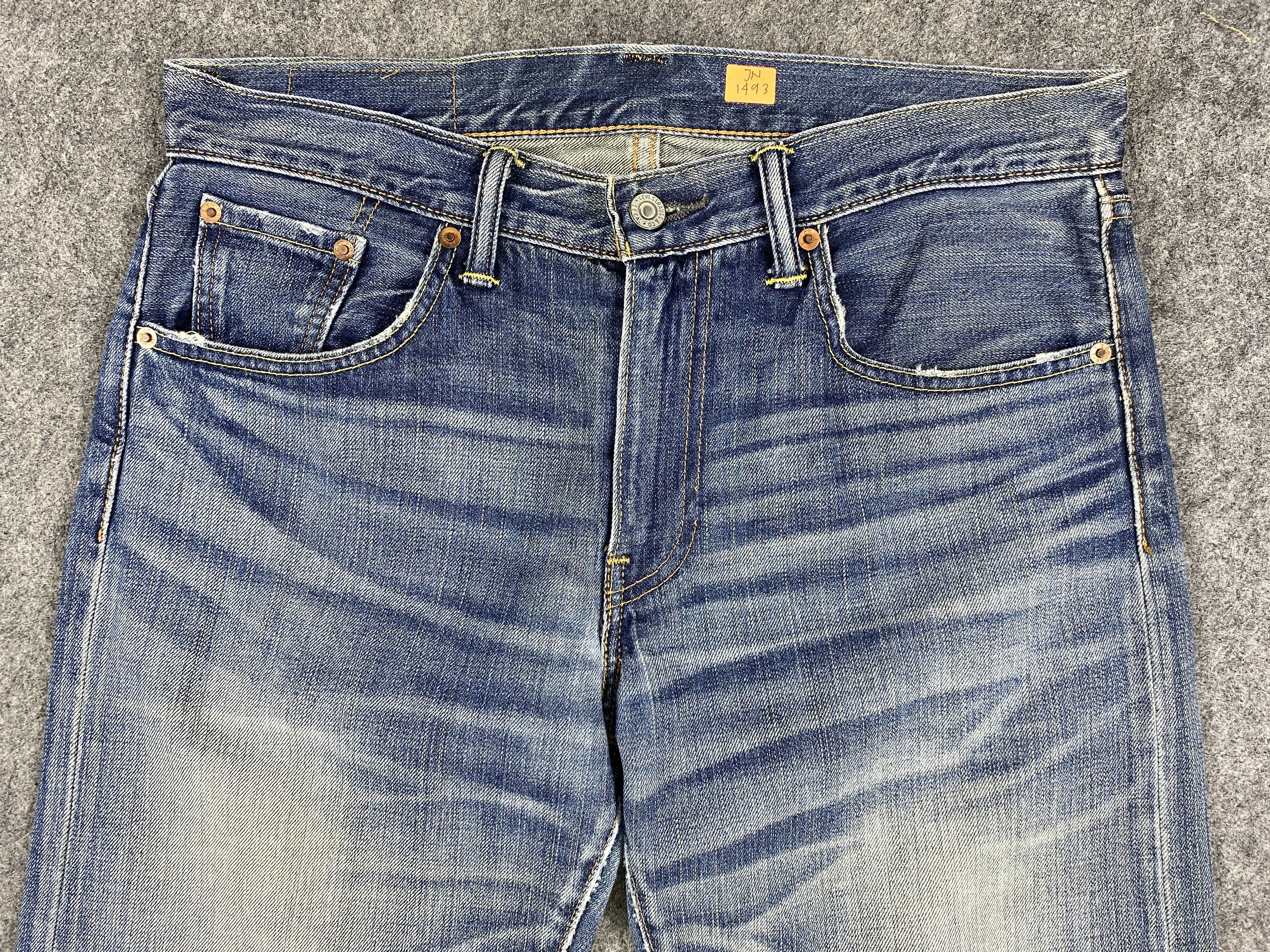 Levi's Distressed Blue Levi's 502 Jeans 33x30 Denim JN1493 Size US 33 - 3 Thumbnail