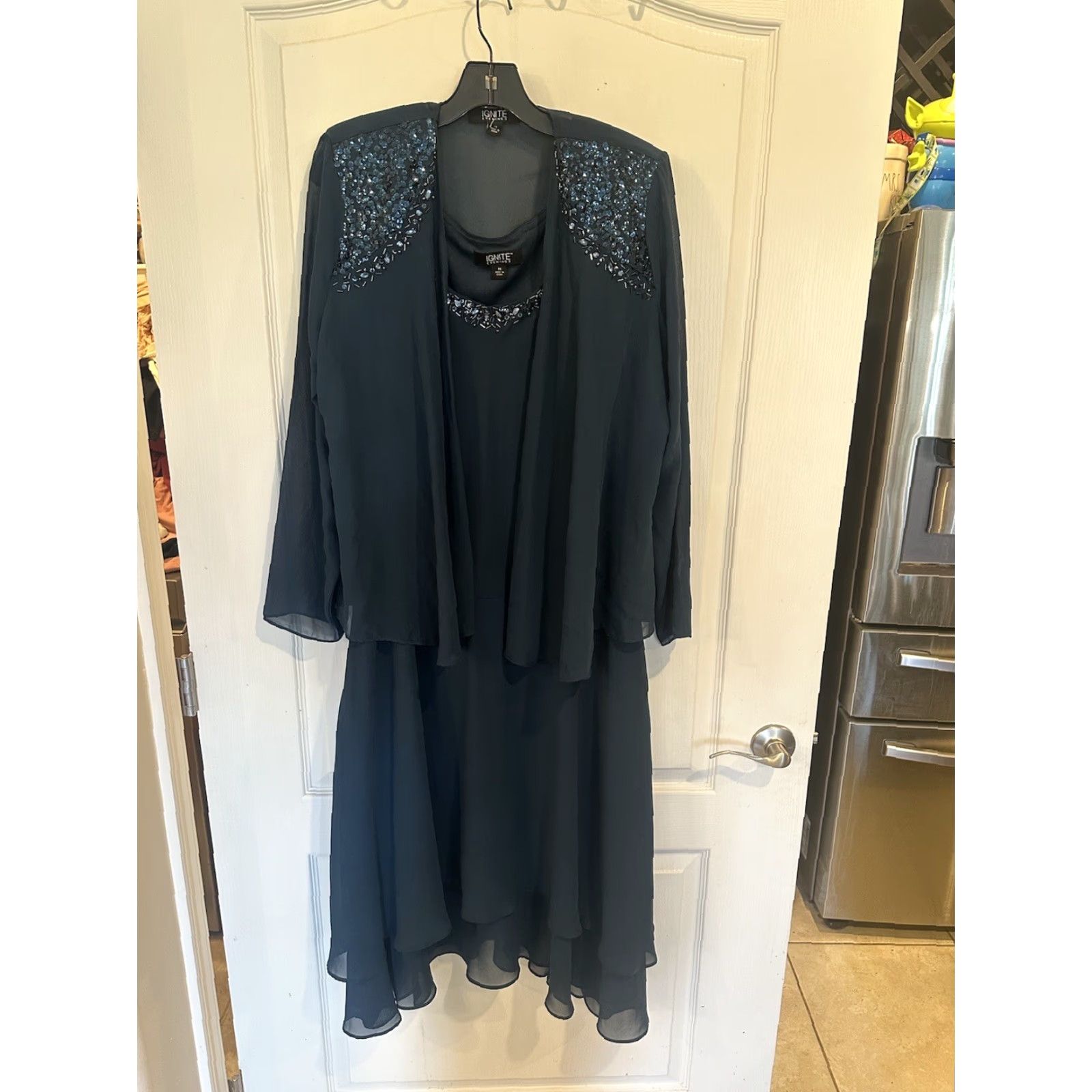 Vintage Ignite Evenings Jacket Dress Sequin Shoulder Scoop Neck Tiered 2-Piece Midi Dress sz 14 Blue Womens Size XL / US 12-14 / IT 48-50 - 2 Thumbnail