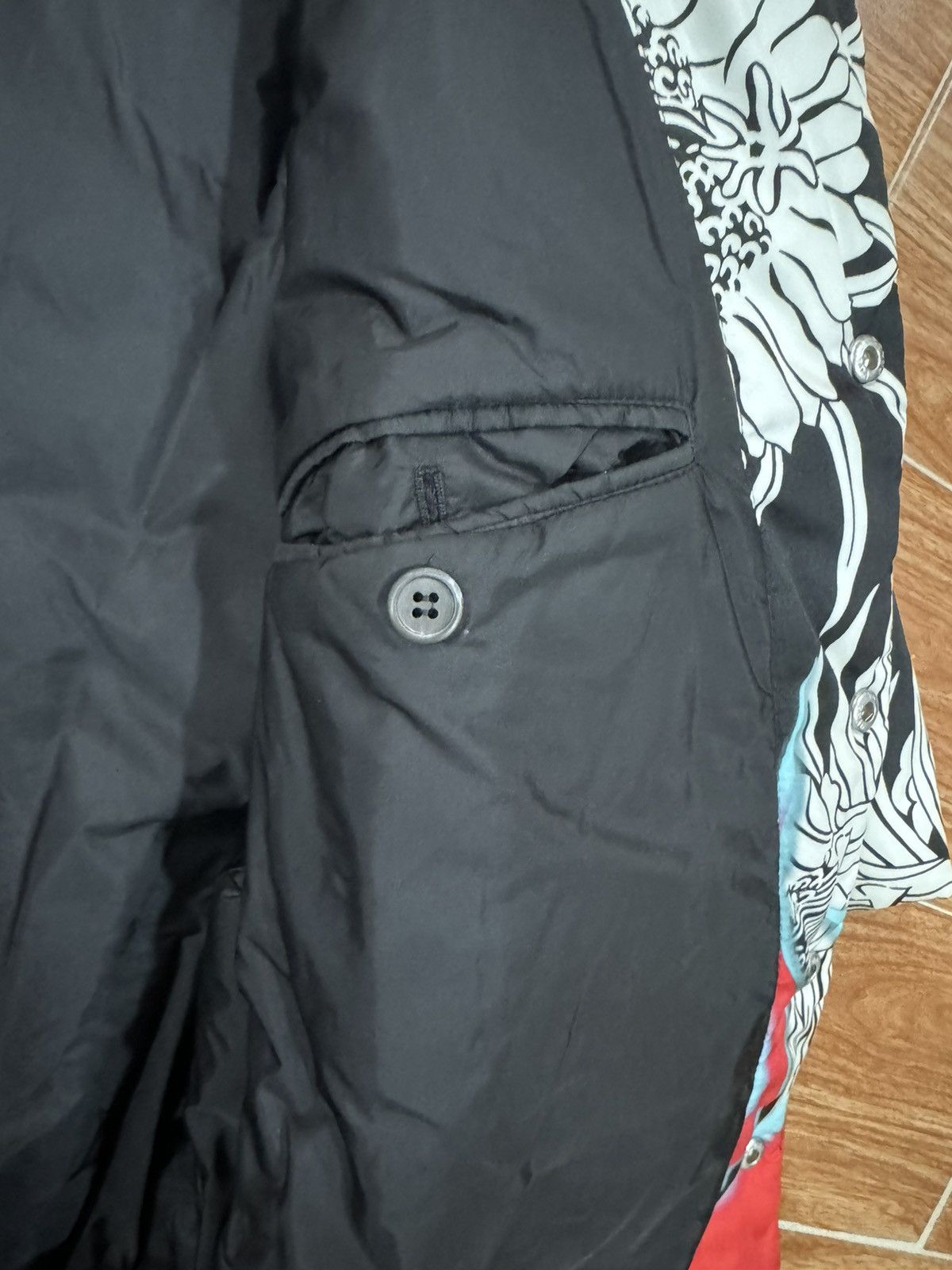 Prada Prada Puffer Jacket Floral Size US M / EU 48-50 / 2 - 4 Thumbnail