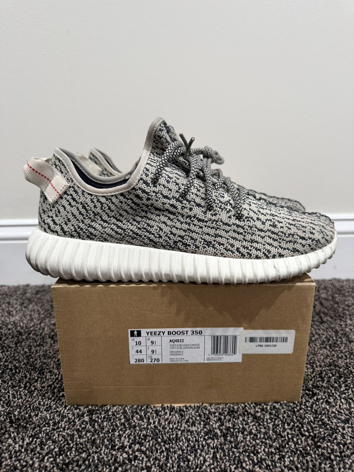 Adidas Adidas Yeezy Boost 350 OG “Turtledove” 2015 Grey Sneakers Size US 10 / EU 43 - 2 Thumbnail