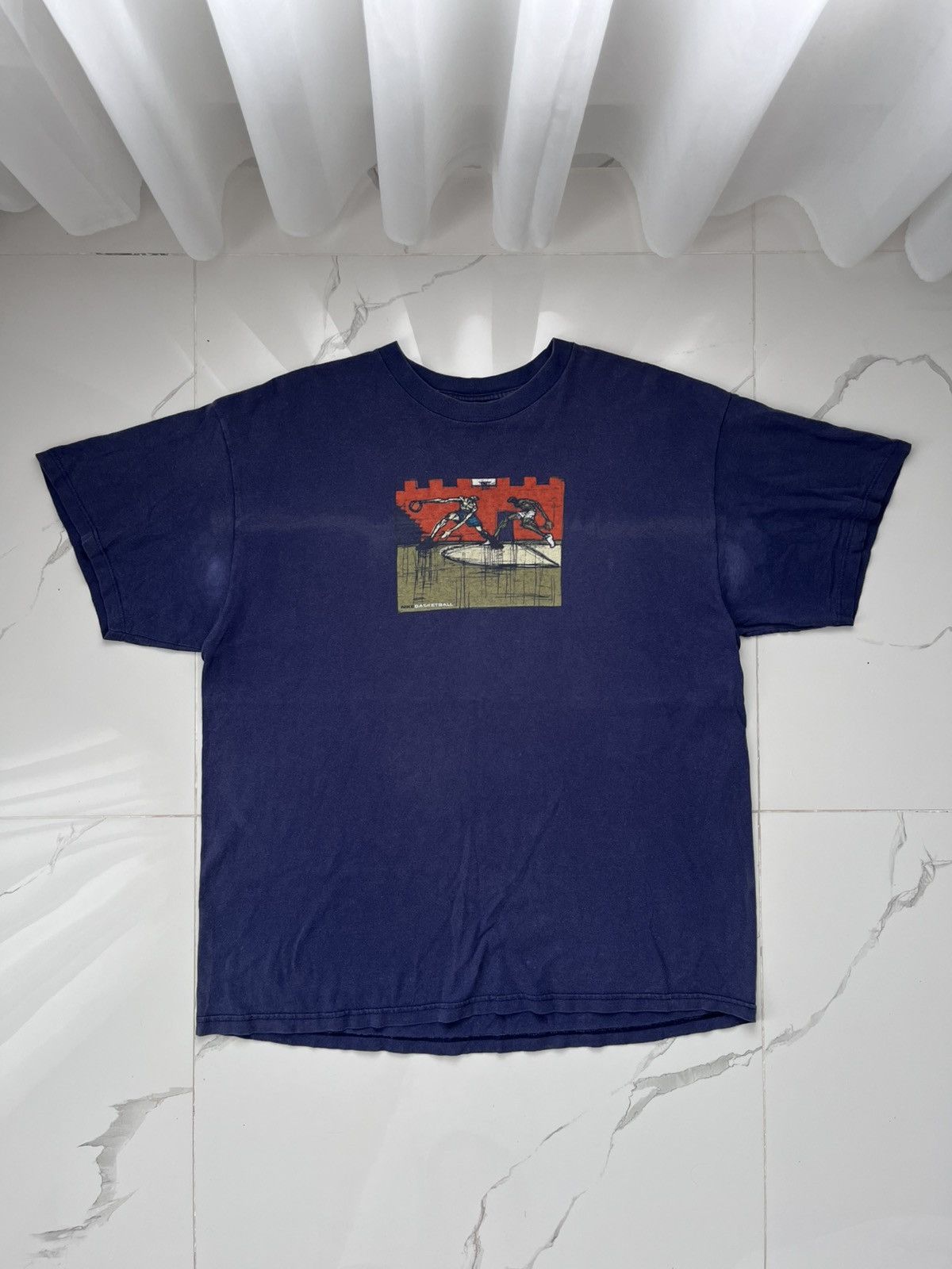Nike 90’s NIKE BASKETBALL FADED BIG LOGO TEE Y2K SWOOSH RETRO Size US L / EU 52-54 / 3 - 1 Thumbnail