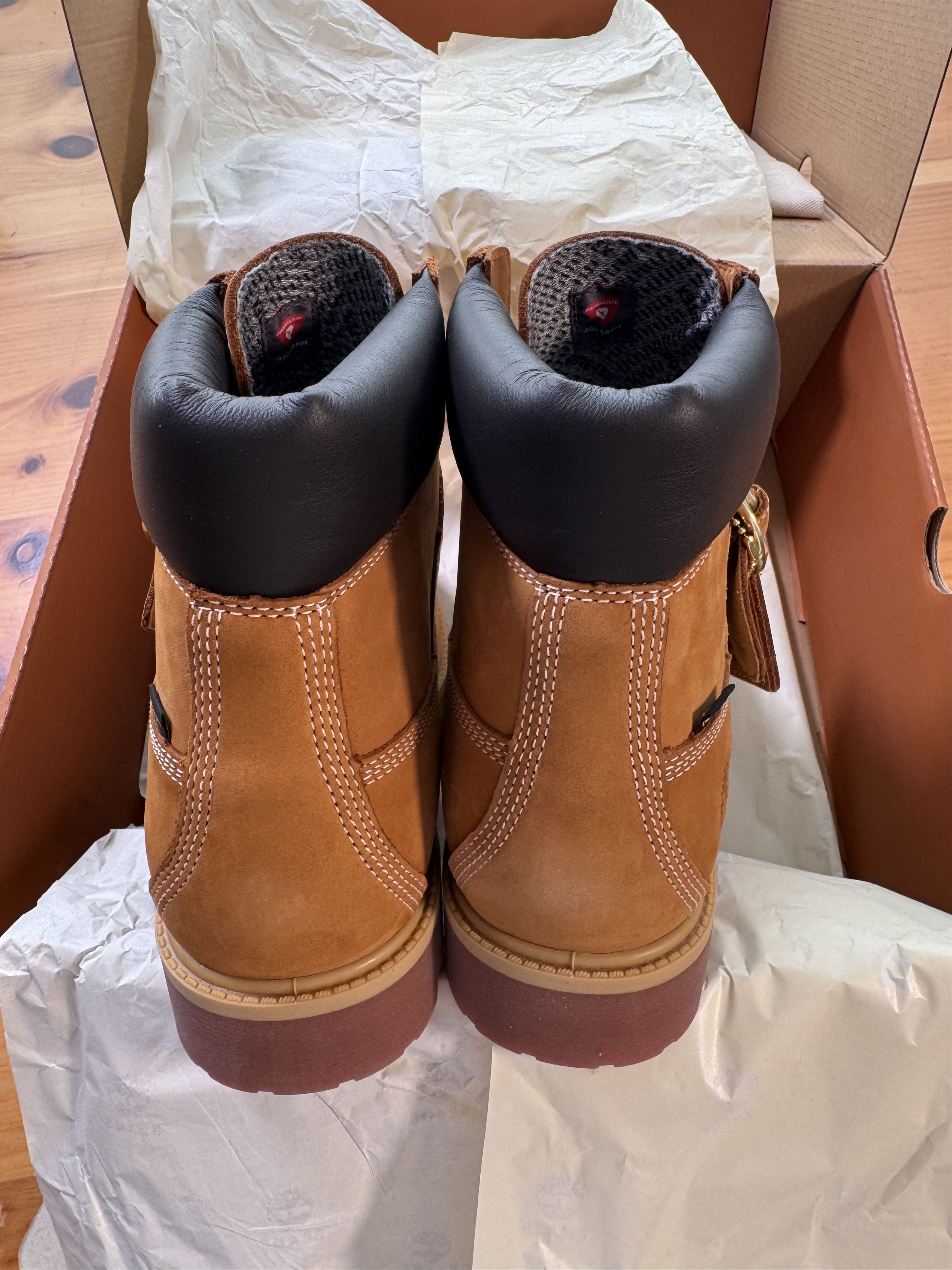 Beams Japan Beams x Timberland 6 INCH HERITAGE MID BUCKLE GTX BOOT WHEAT Size US 8.5 / EU 41-42 - 9 Thumbnail