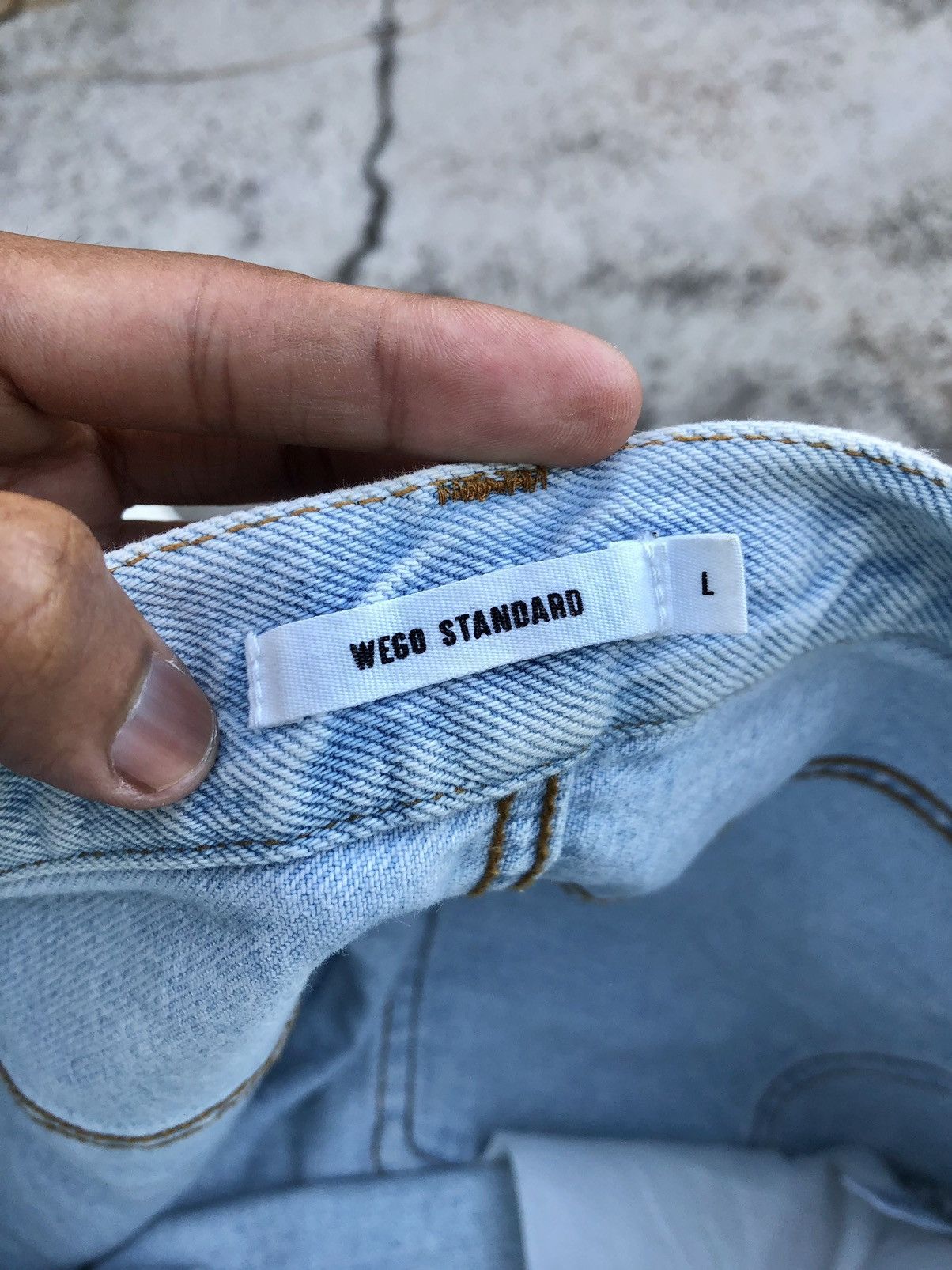 Designer BAGGY⚡️⚡️WEGO JAPAN BLEACHED DISTRESSED JEANS Size US 31 - 3 Thumbnail