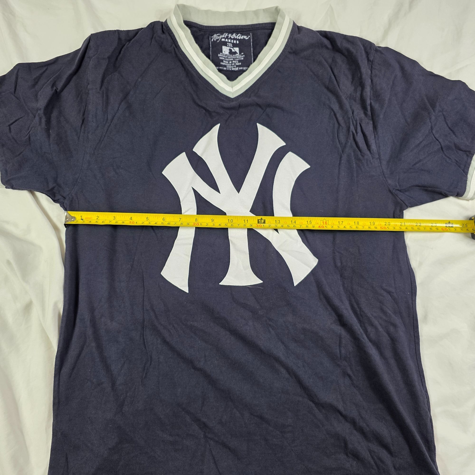 Other Wright & Ditson Mens Size 2XL Black Shirt New York Yankees V Size US XXL / EU 58 / 5 - 6 Thumbnail