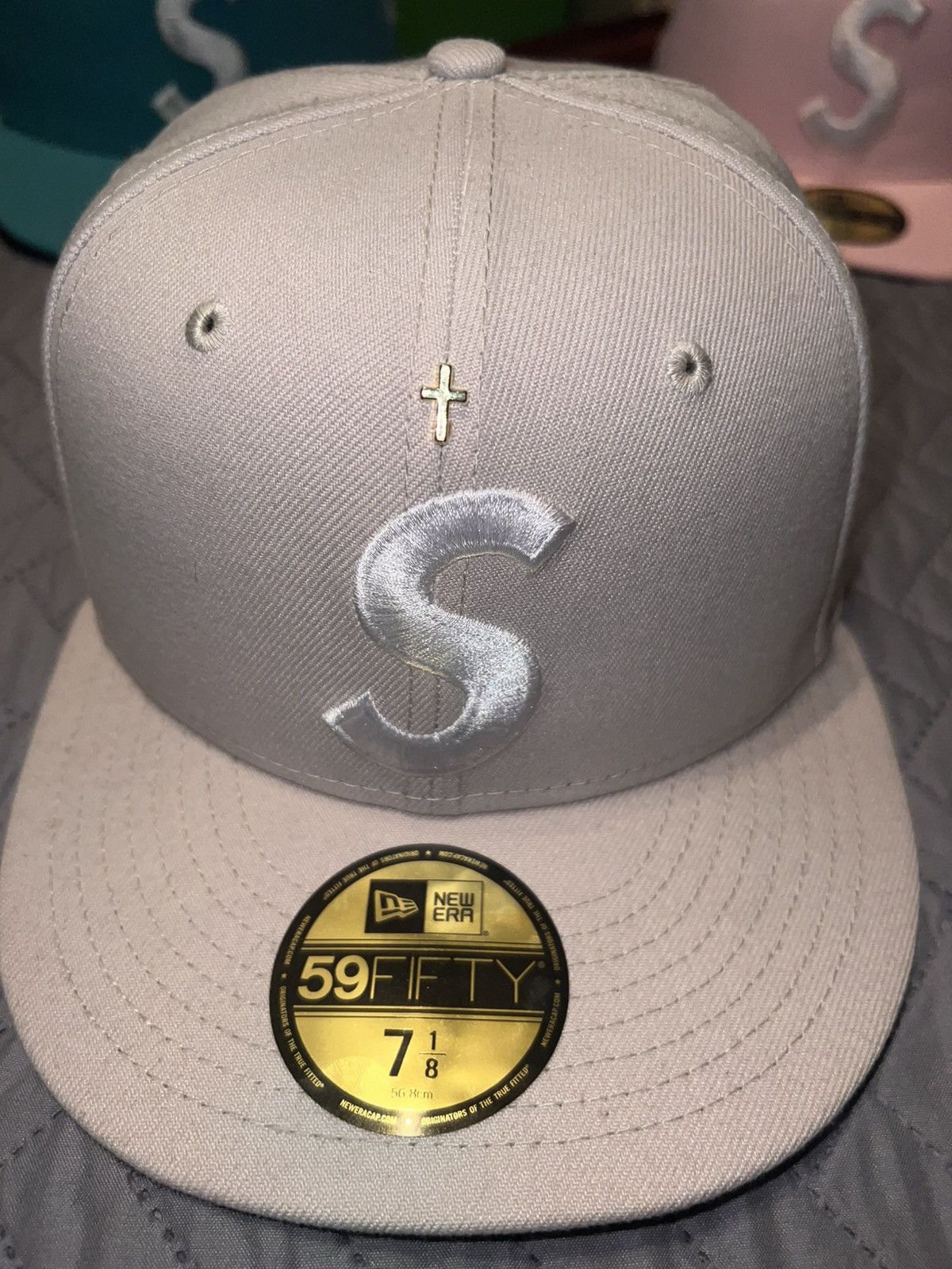 Supreme Supreme World Famous Hat- Beige Size ONE SIZE - 1 Thumbnail
