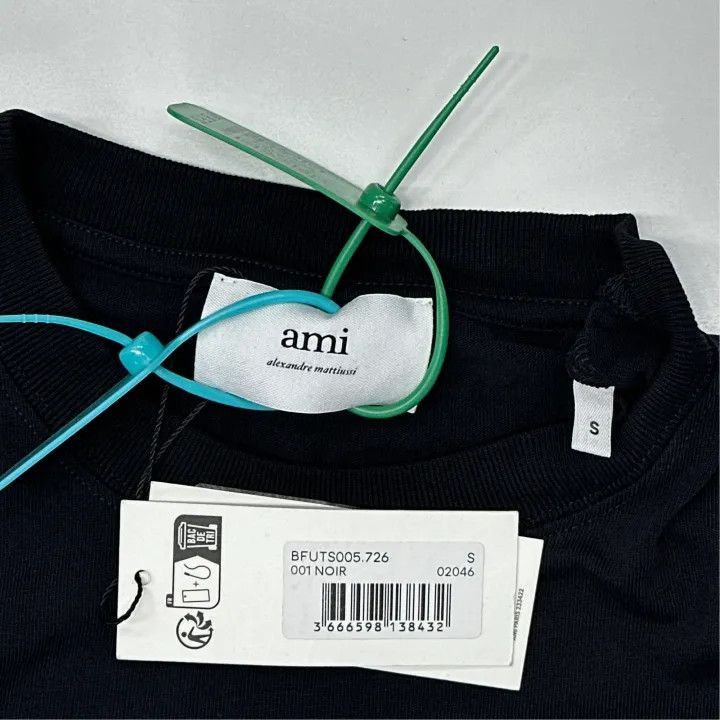 AMI AMIPARIS Love Heart Embroidered Black T-Shirt -2507 Size US S / EU 44-46 / 1 - 2 Thumbnail