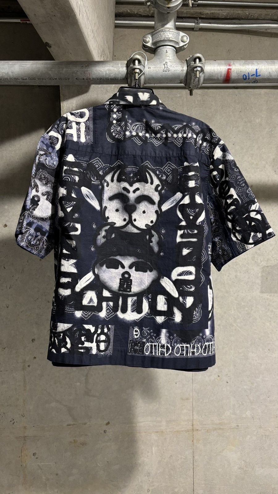Chito × Givenchy Givenchy Chito Graffiti Bandana Button Up Size US M / EU 48-50 / 2 - 1 Thumbnail