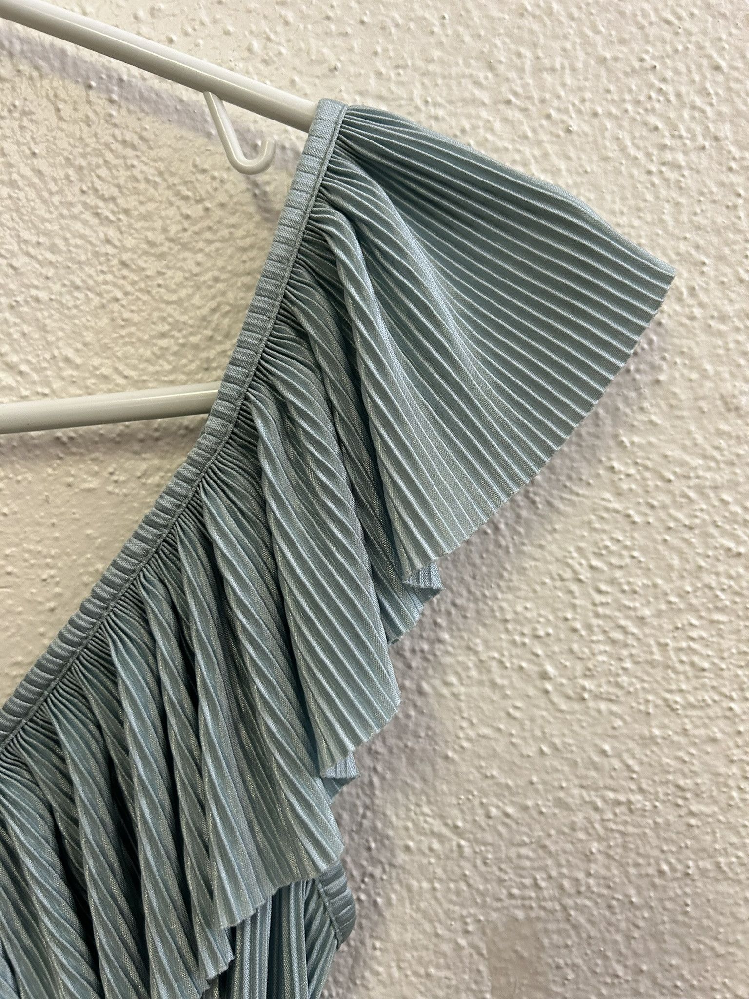 Zara ZARA MERMAID PLEATED SEAFOAM GREEN CROPPED TOP SIZE M Size M / US 6-8 / IT 42-44 - 4 Thumbnail