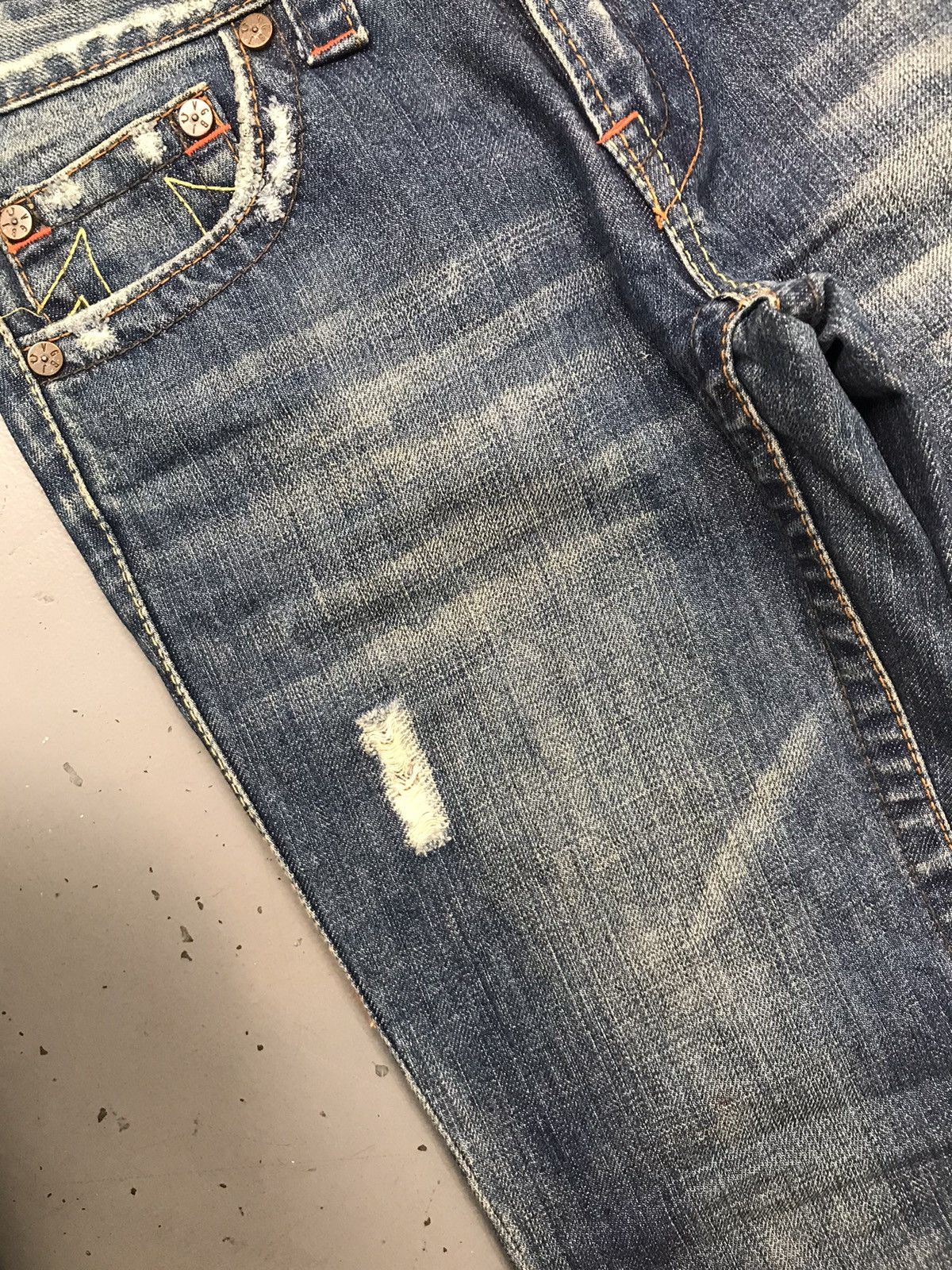Designer Vintage true vintage distressed bootcut denim Size 30" / US 8 / IT 44 - 6 Thumbnail