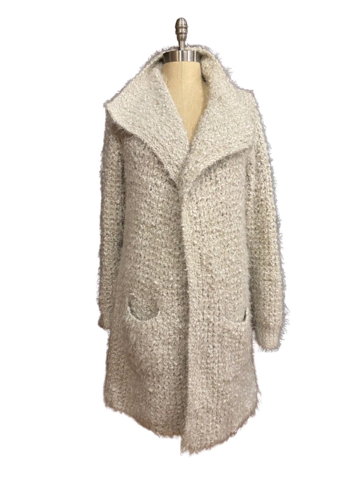 BB Dakota Fuzzy long Cardigan.wt2727 Size M / US 6-8 / IT 42-44 - 1 Thumbnail