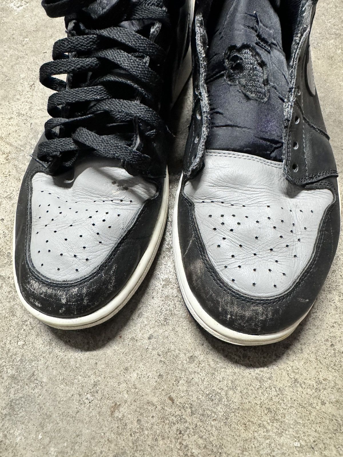 Jordan Brand × Nike Nike Air Jordan 1’s Shadow (2013) Size US 10 / EU 43 - 5 Thumbnail