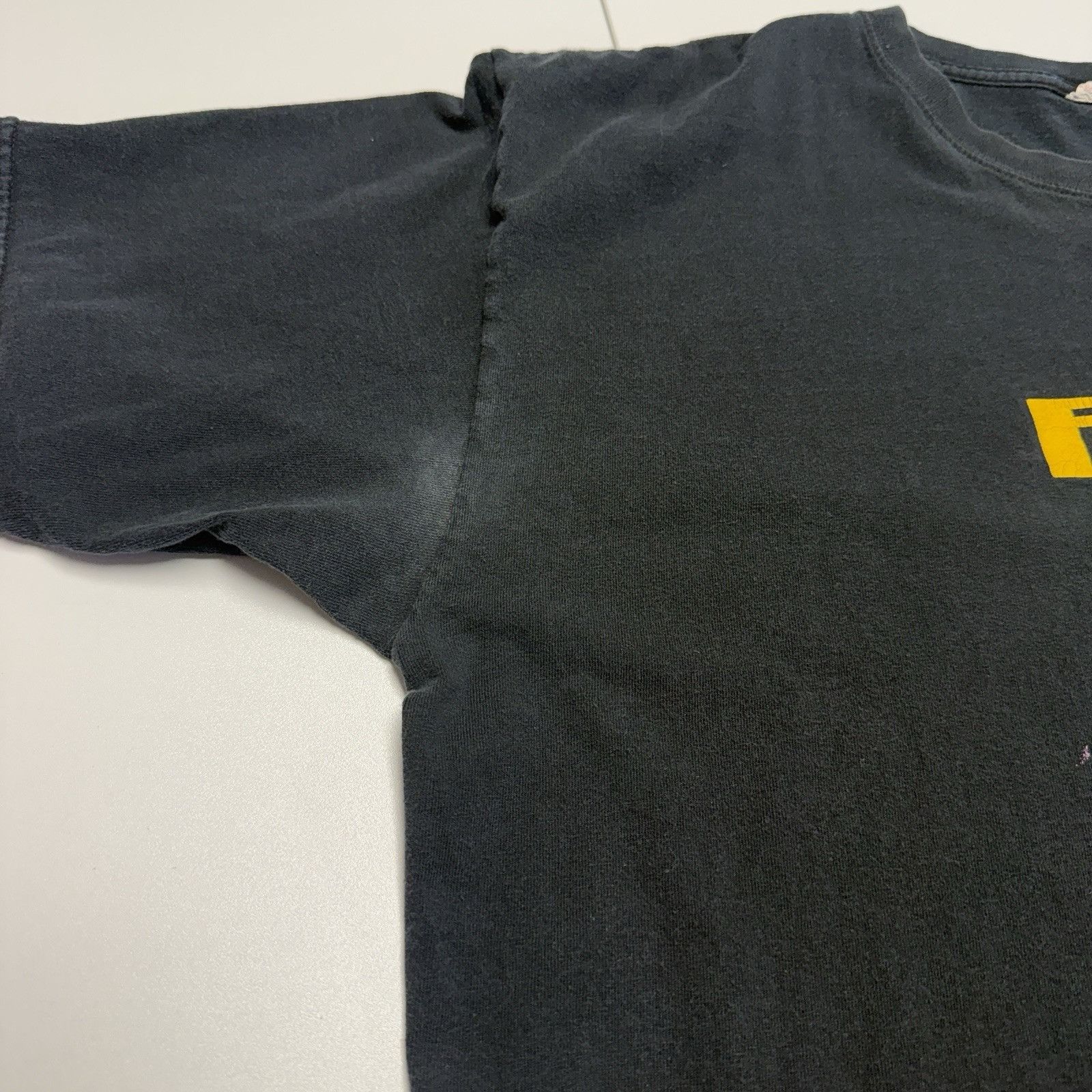 Pirelli Vintage Pirelli T Shirt Men XL Black Short Sleeve Y2K Race T Size US XL / EU 56 / 4 - 4 Thumbnail