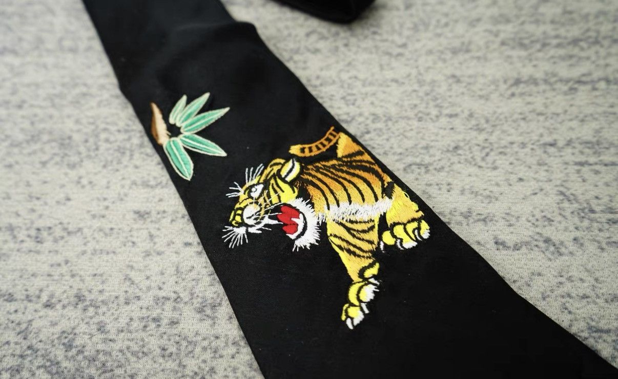 Yohji Yamamoto Yohji Yamamoto Tiger Tie Size ONE SIZE - 2 Thumbnail