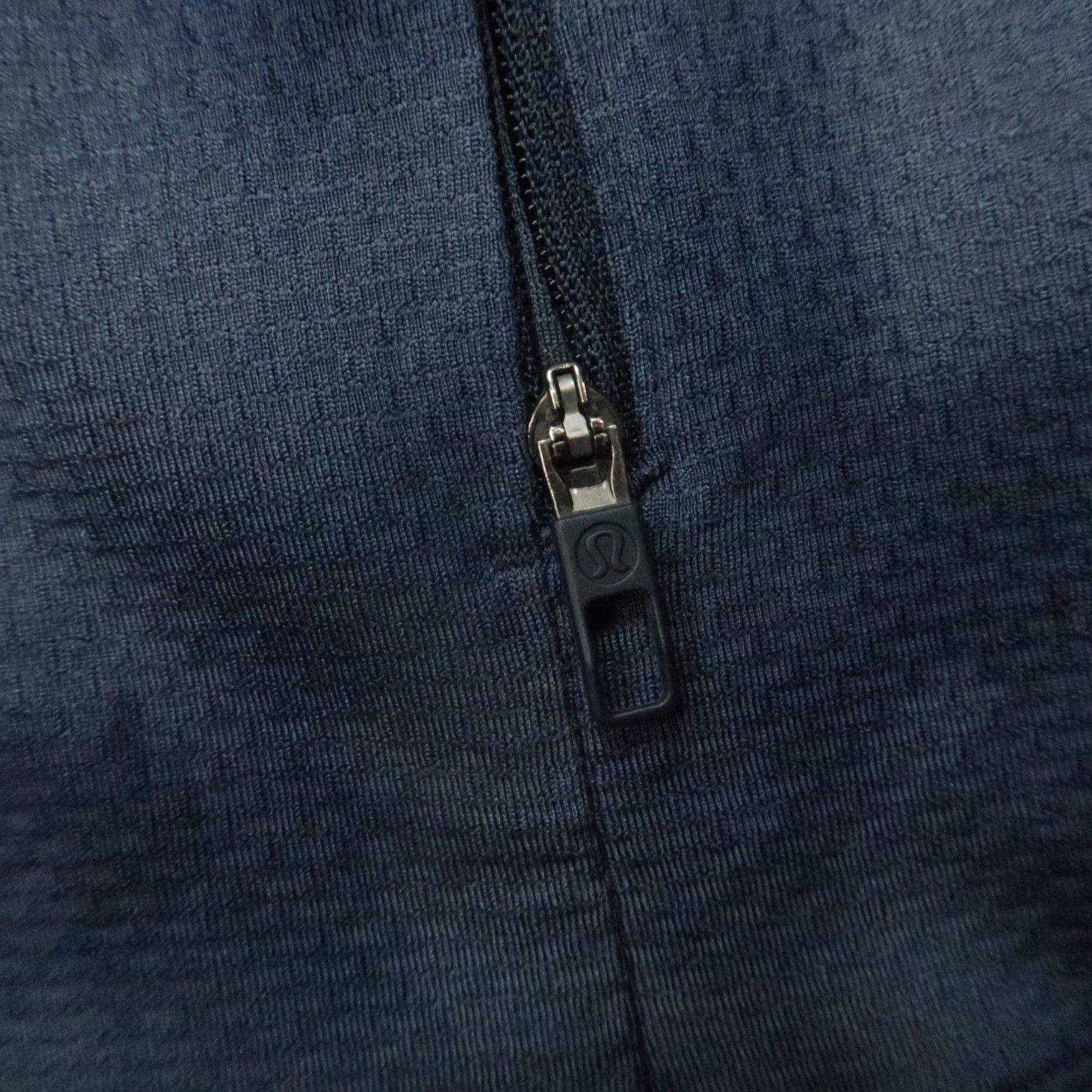 Lululemon Lululemon Hoodie Mens Small Blue Textured Tech Pullover Long Sleeve Hooded Size US S / EU 44-46 / 1 - 5 Thumbnail