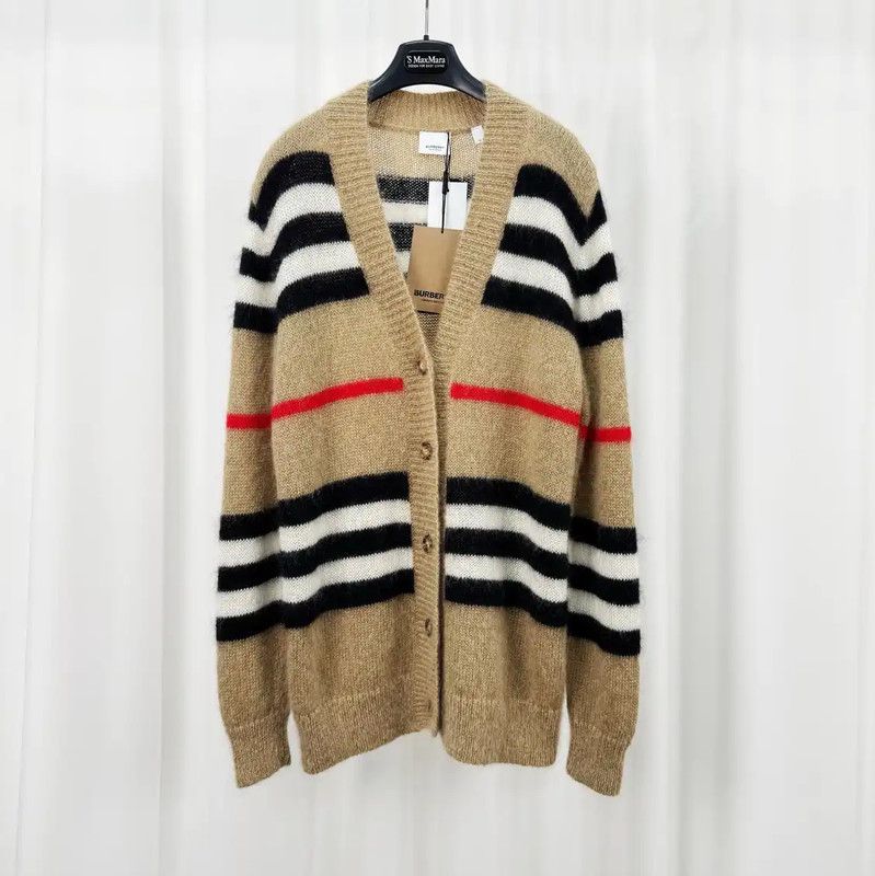 Burberry Burberry Men's Long Sleeve Cardigan in Khaki Size US M / EU 48-50 / 2 - 1 Thumbnail
