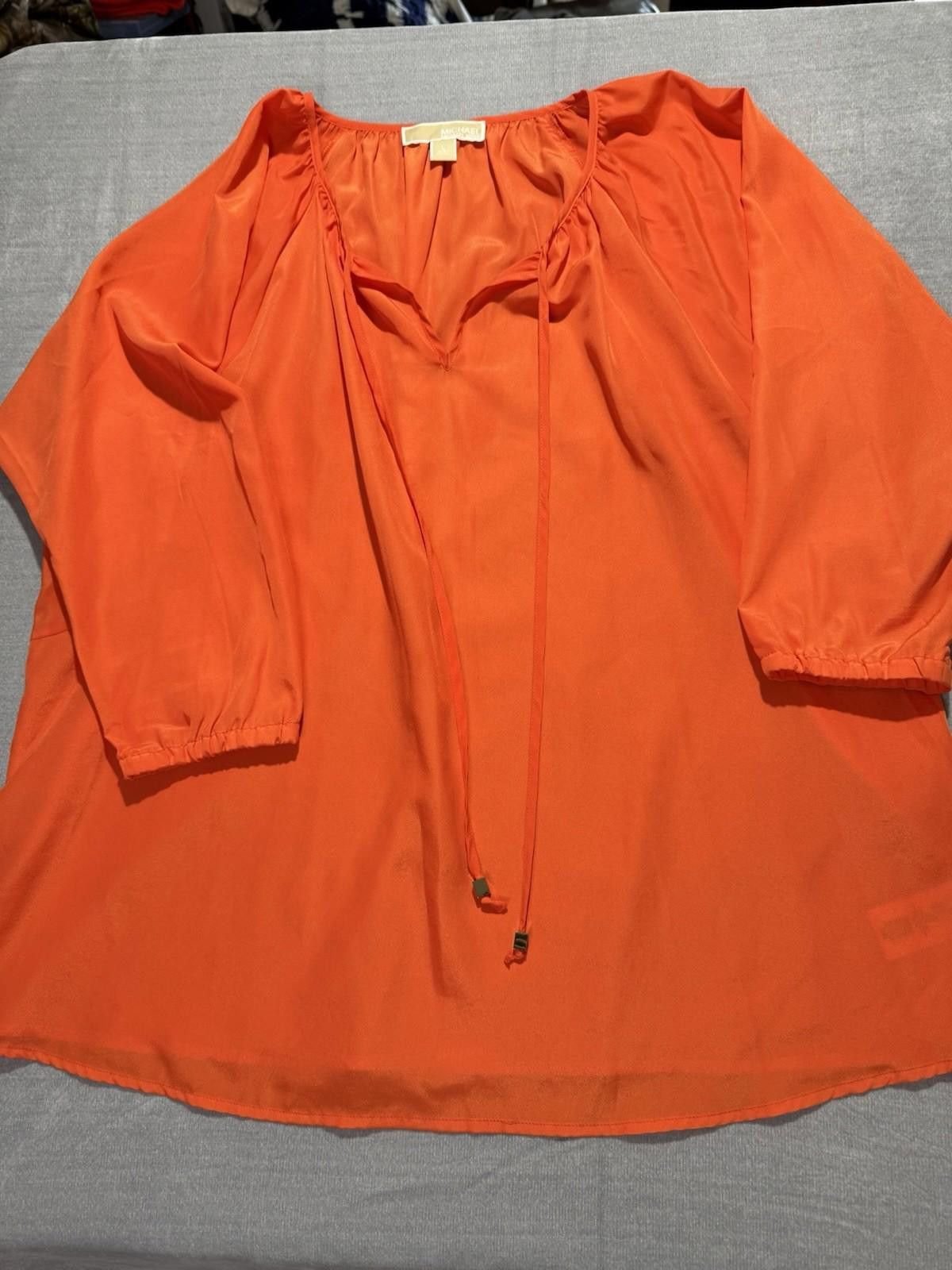 Michael Kors Michael Kors Peasant V-Neck Blouse 3/4 Sleeve Tie-Front L Size L / US 10 / IT 46 - 1 Thumbnail