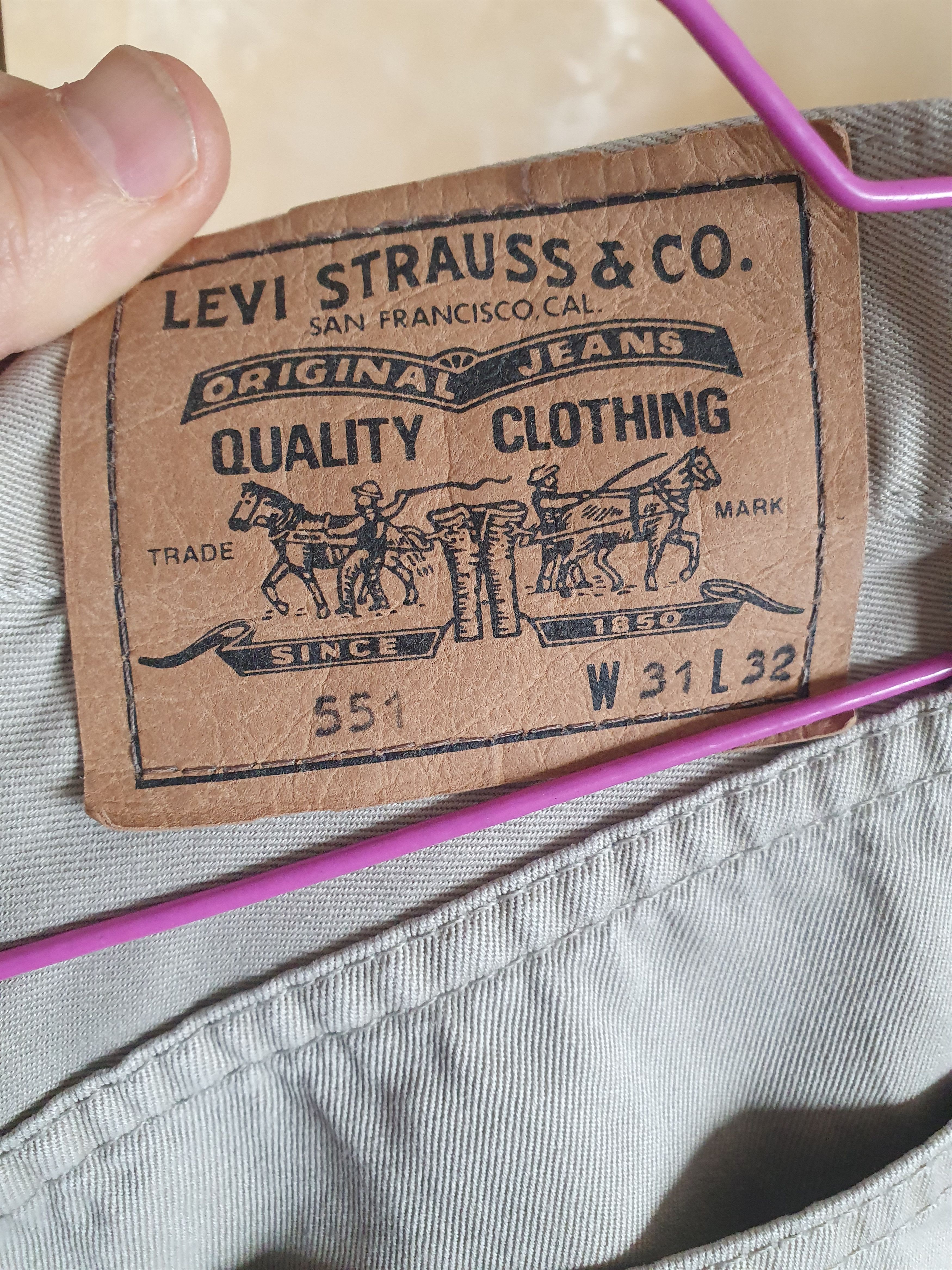 Levi's × Vintage Levi's 551 White Tab Vintage Jeans sz 31x32 Size US 31 - 3 Thumbnail