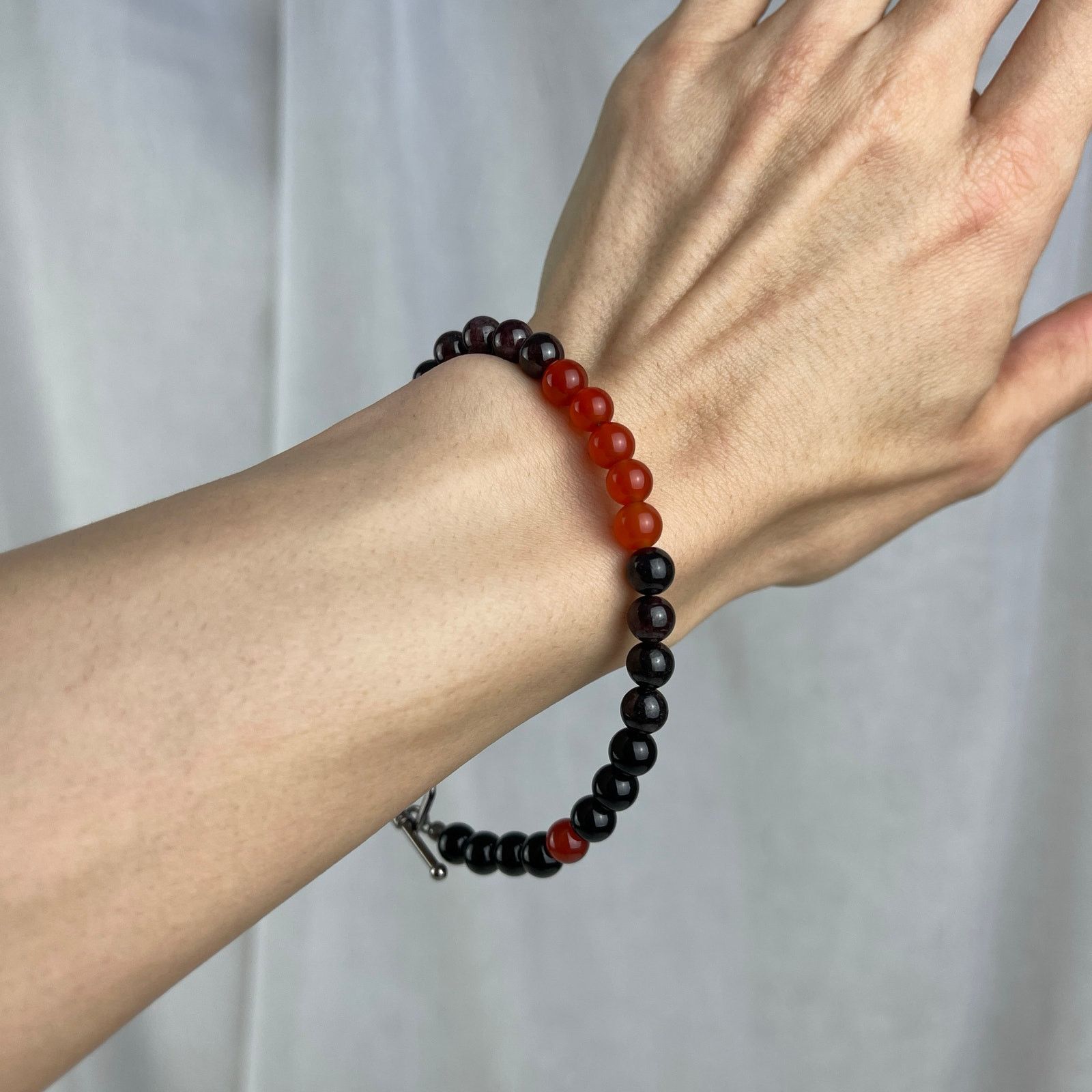 Handmade Carnelian Garnet Obsidian Crystal Gemstone Bead Bracelet Size ONE SIZE - 15 Thumbnail